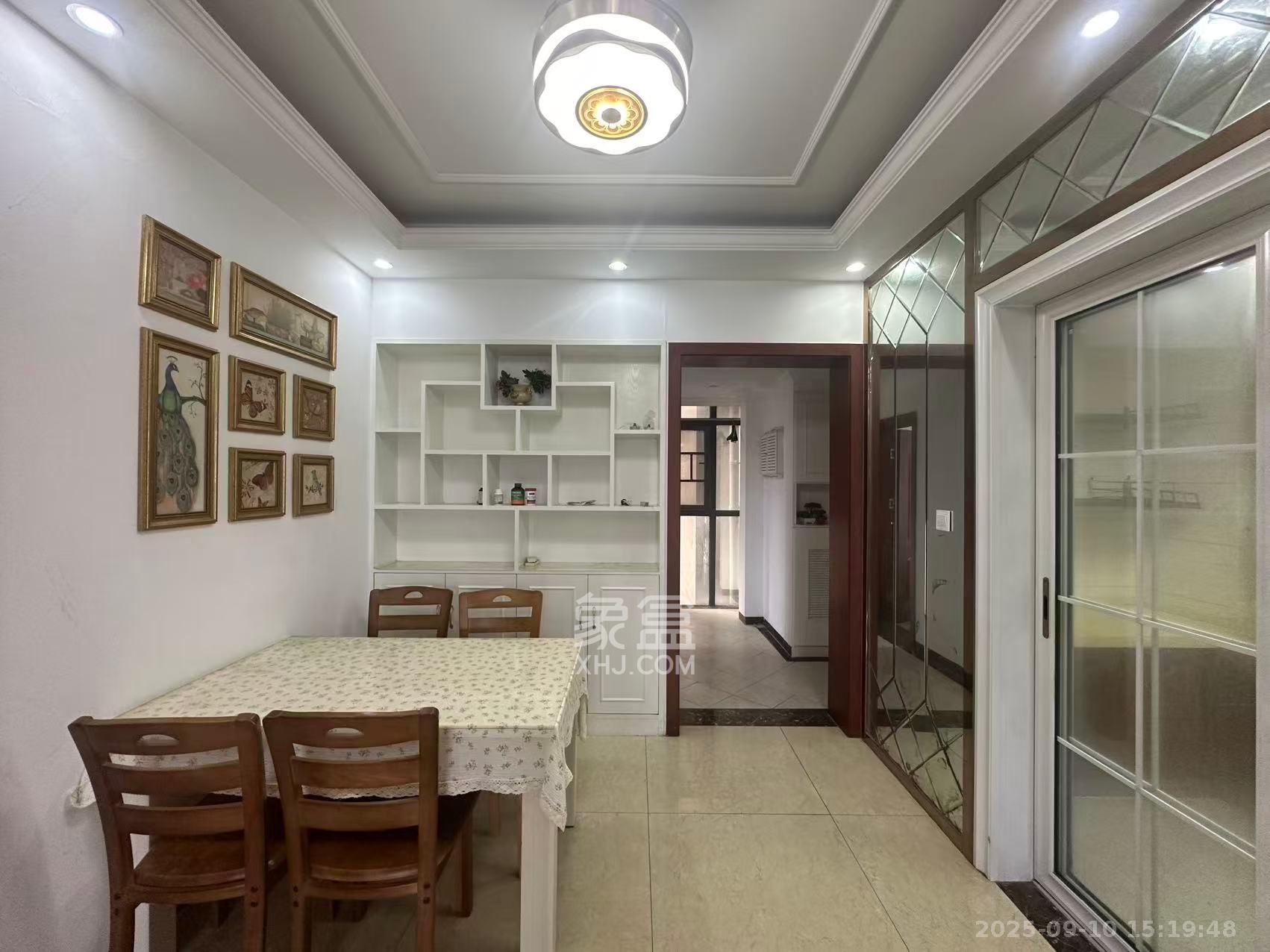 中建梅溪湖中心 3室2厅2卫 3200.0元/月 中建梅溪湖中心 3室2厅2卫 3200.0元/月室内图