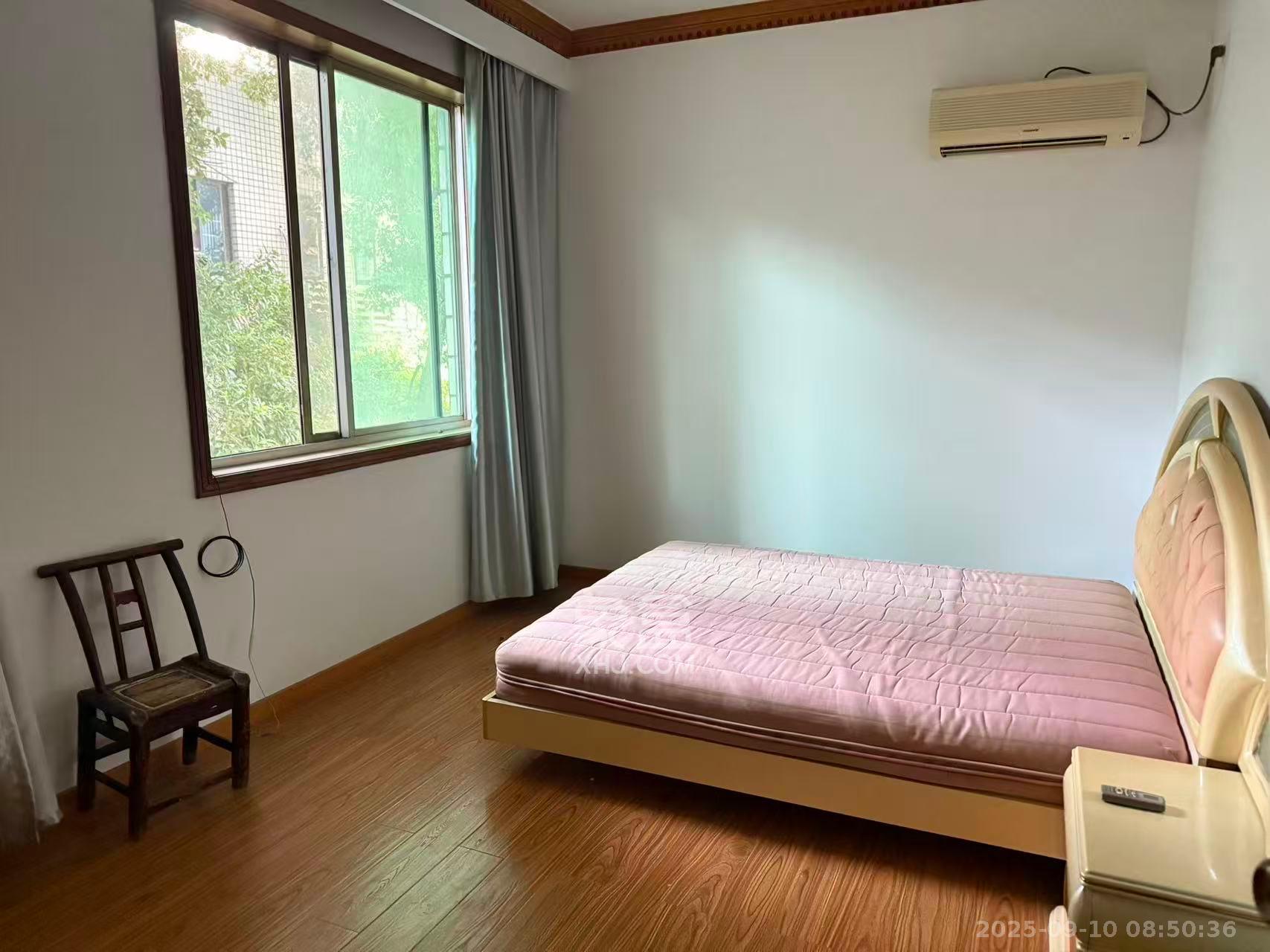 火星镇开发区(烟草公司宿舍) 2室1厅1卫 1500.0元/月 火星镇开发区(烟草公司宿舍) 2室1厅1卫 1500.0元/月室内图