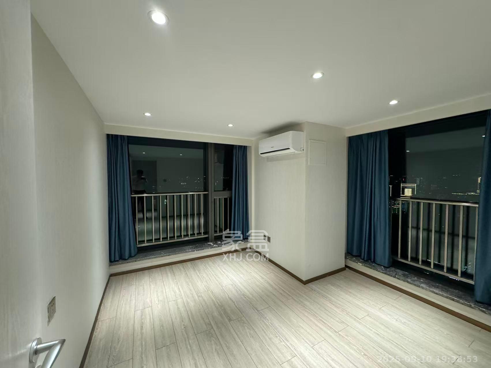 华远华时代 4室2厅2卫 4200.0元/月 华远华时代 4室2厅2卫 4200.0元/月室内图