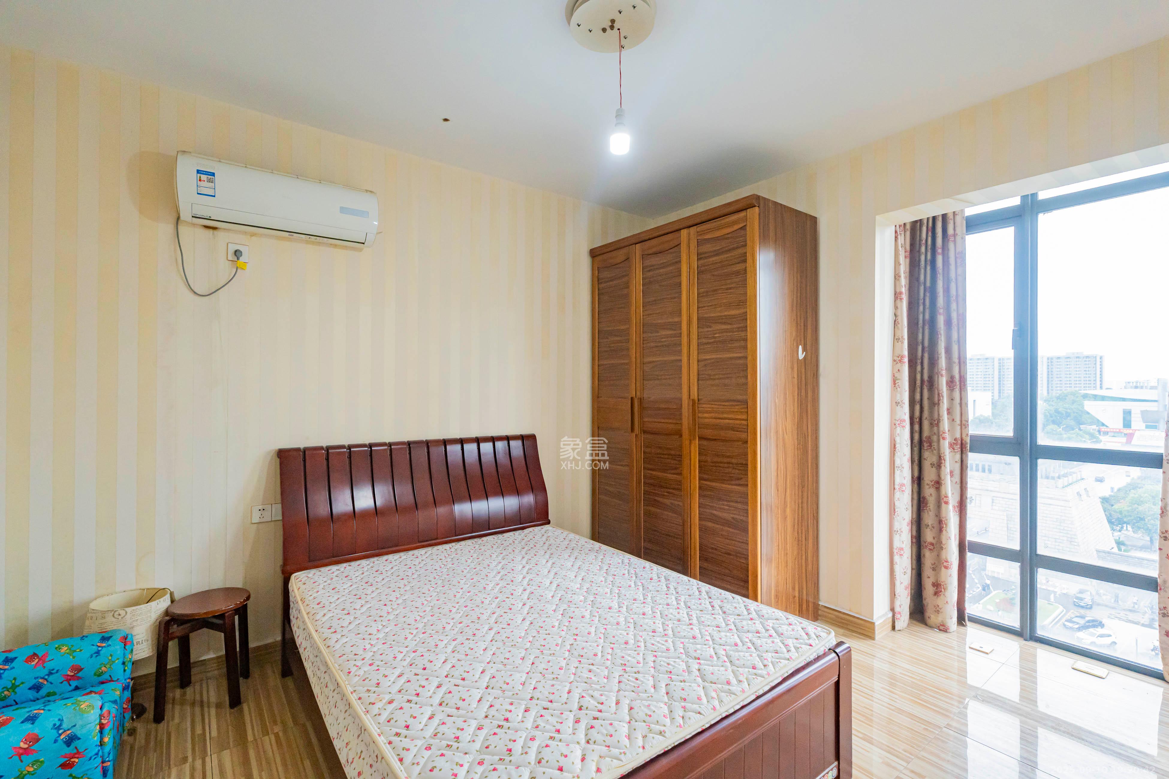 梦泽园美美公馆 1室1厅1卫 48.0万 梦泽园美美公馆 1室1厅1卫 48.0万卧室