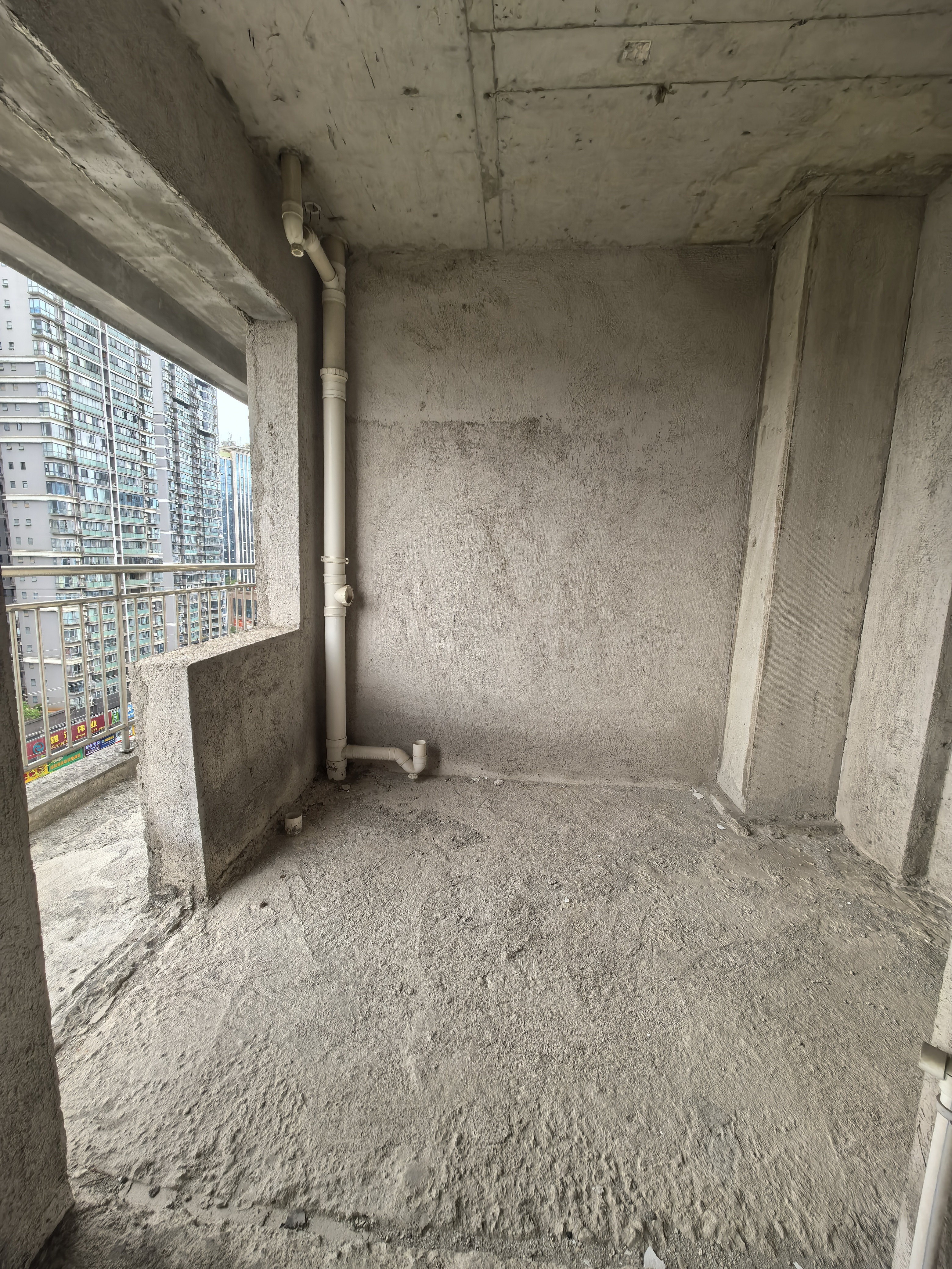 龙庭贵筑二期  1室2厅2卫    59.8万客厅