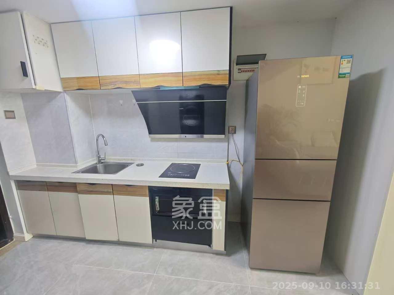 东盈商业广场（华泉城市广场）  2室1厅1卫   2800.00元/月室内图