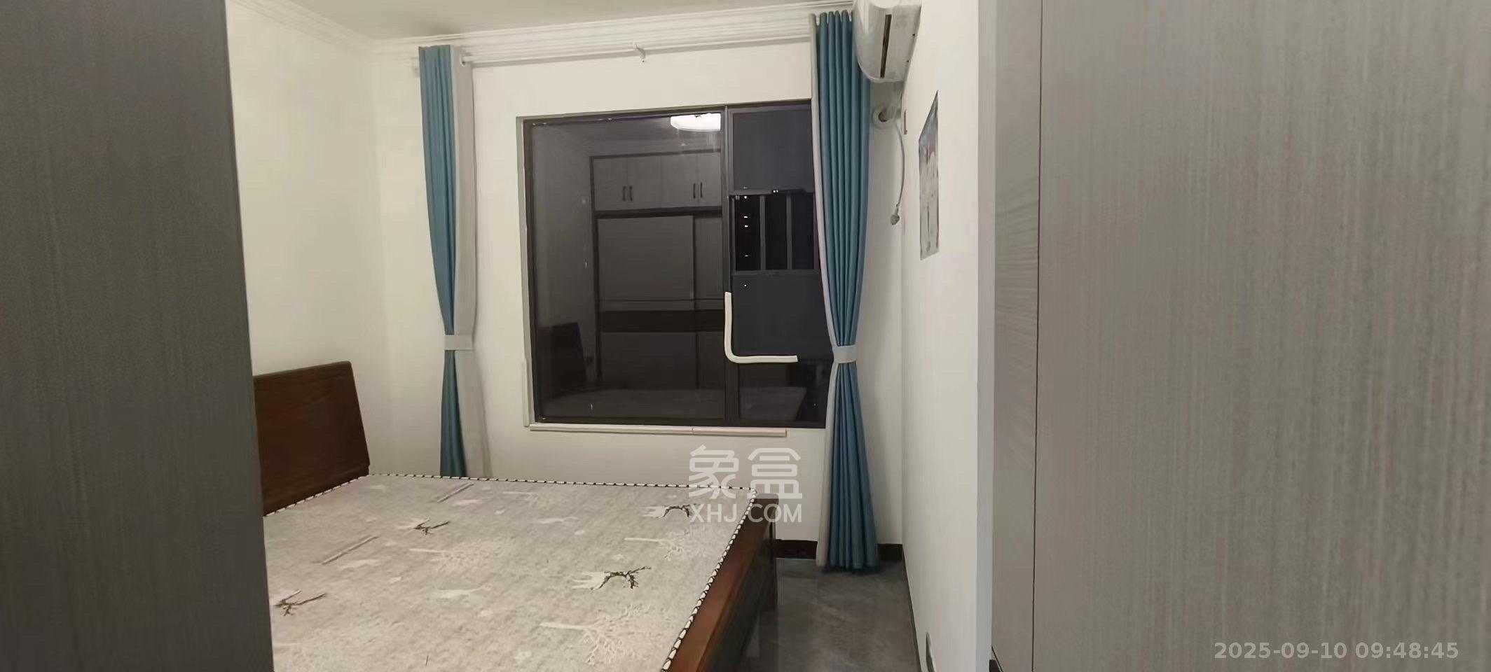 东宜新园  2室1厅1卫   2200.00元/月室内图