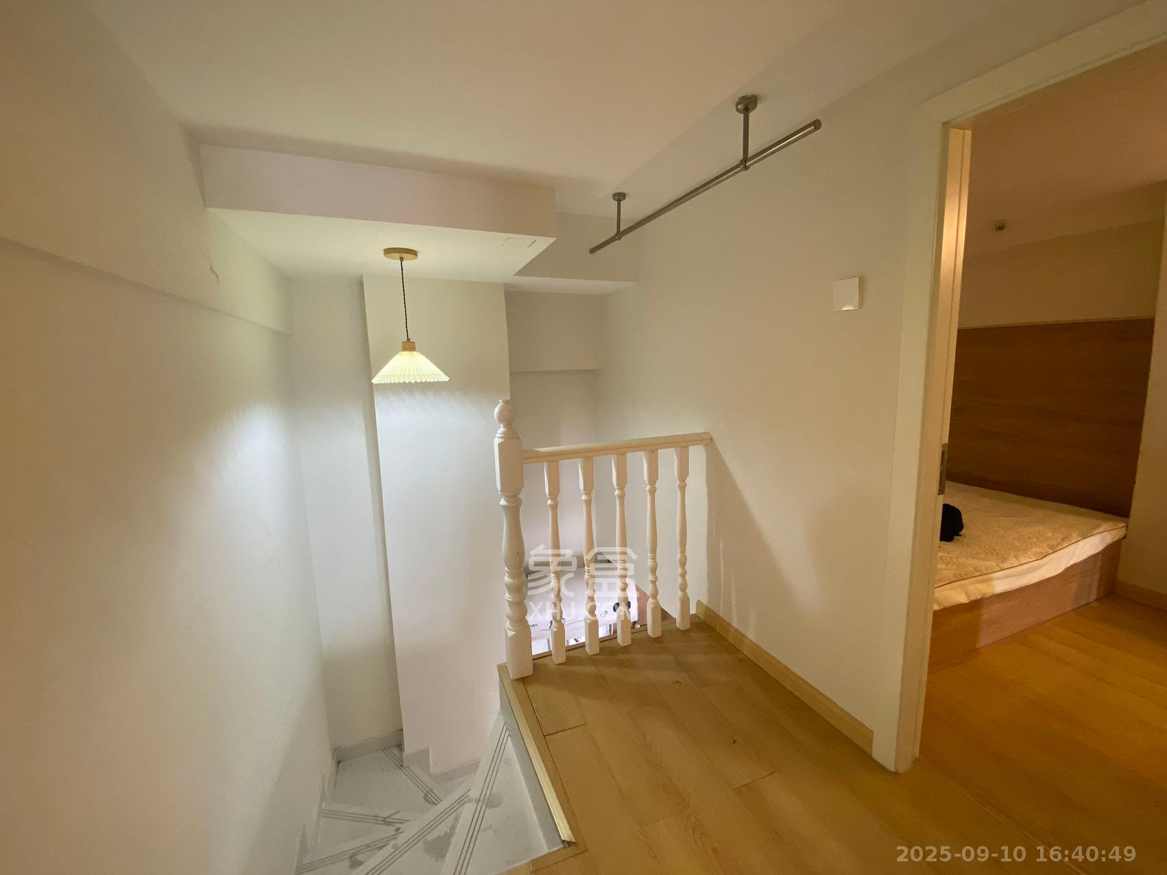 荣盛花语书苑 2室0厅0卫 2400.0元/月 荣盛花语书苑 2室0厅0卫 2400.0元/月室内图