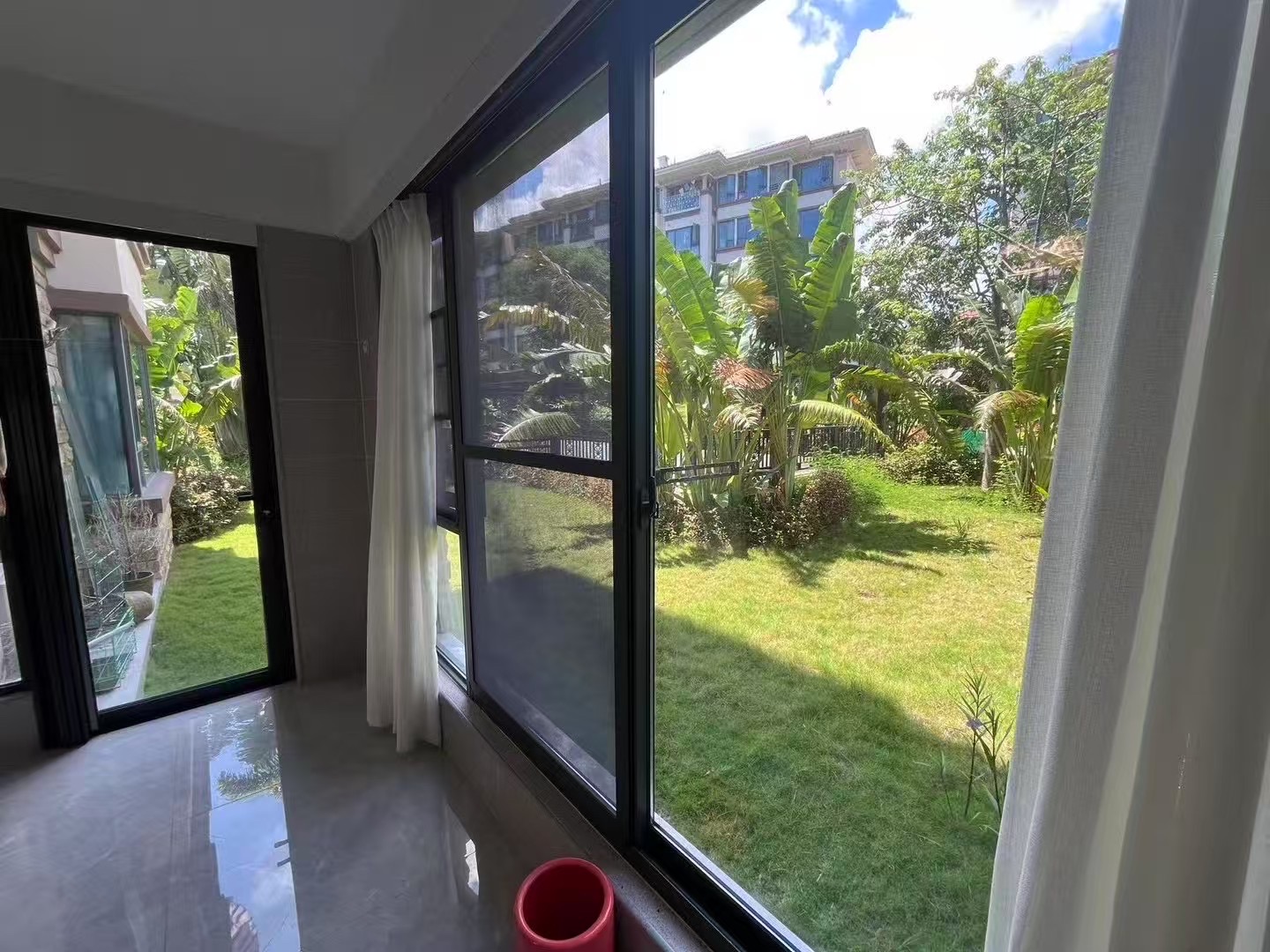 碧桂园半岛南湾 3室2厅2卫 3600.0元/月 碧桂园半岛南湾 3室2厅2卫 3600.0元/月室内图