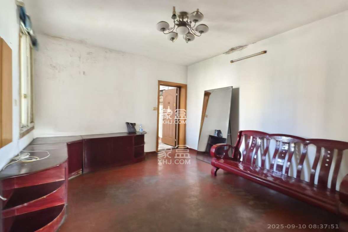 国庆新村 2室1厅1卫 1200.0元/月 国庆新村 2室1厅1卫 1200.0元/月室内图