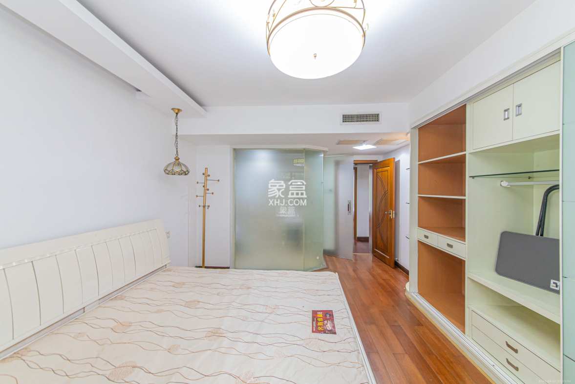 富景园  3室2厅1卫    106.0万 富景园  3室2厅1卫    106.0万卧室