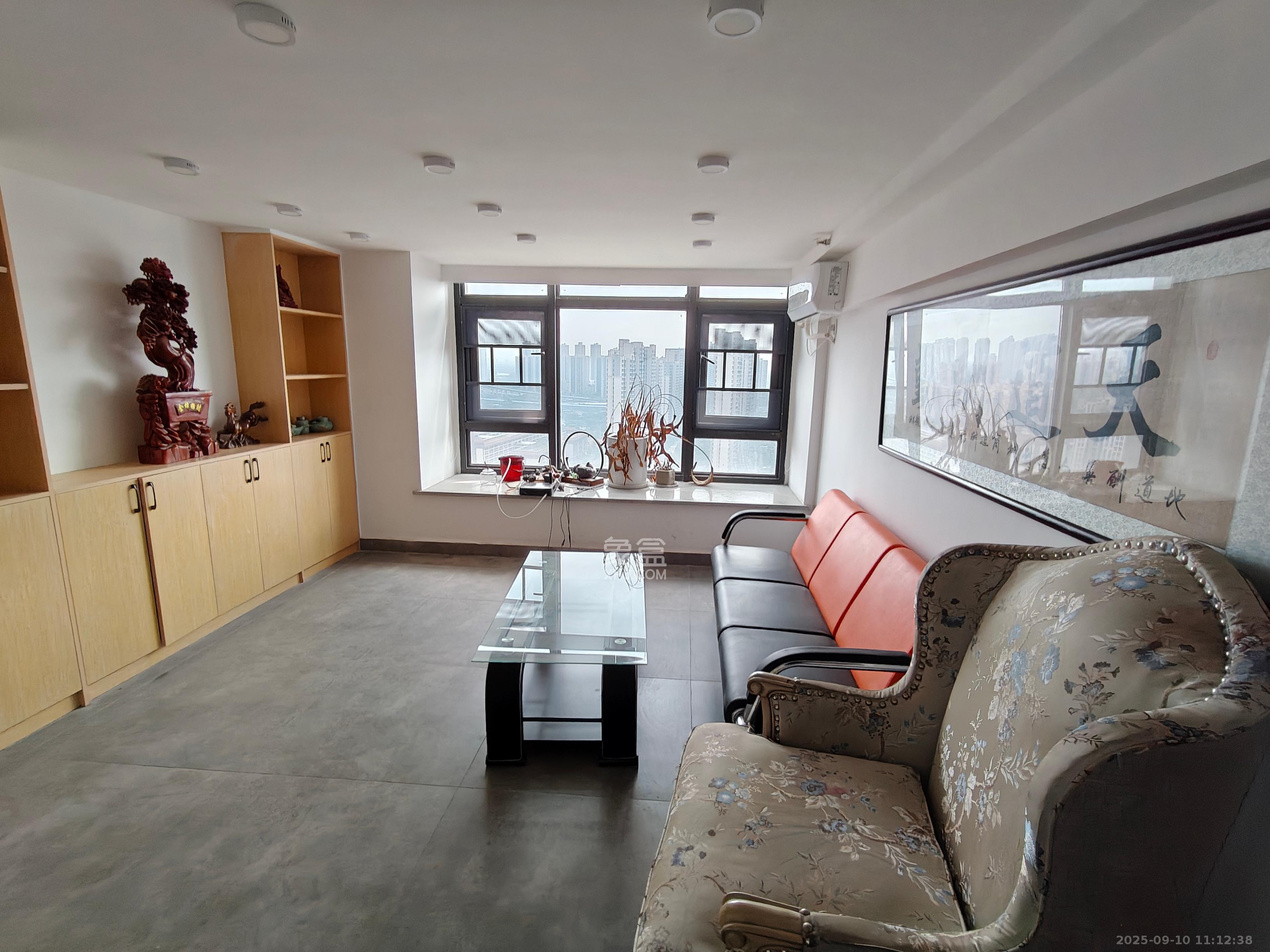 明昇壹城(明昇时代广场)三期 2室1厅1卫 1800.0元/月 明昇壹城(明昇时代广场)三期 2室1厅1卫 1800.0元/月室内图