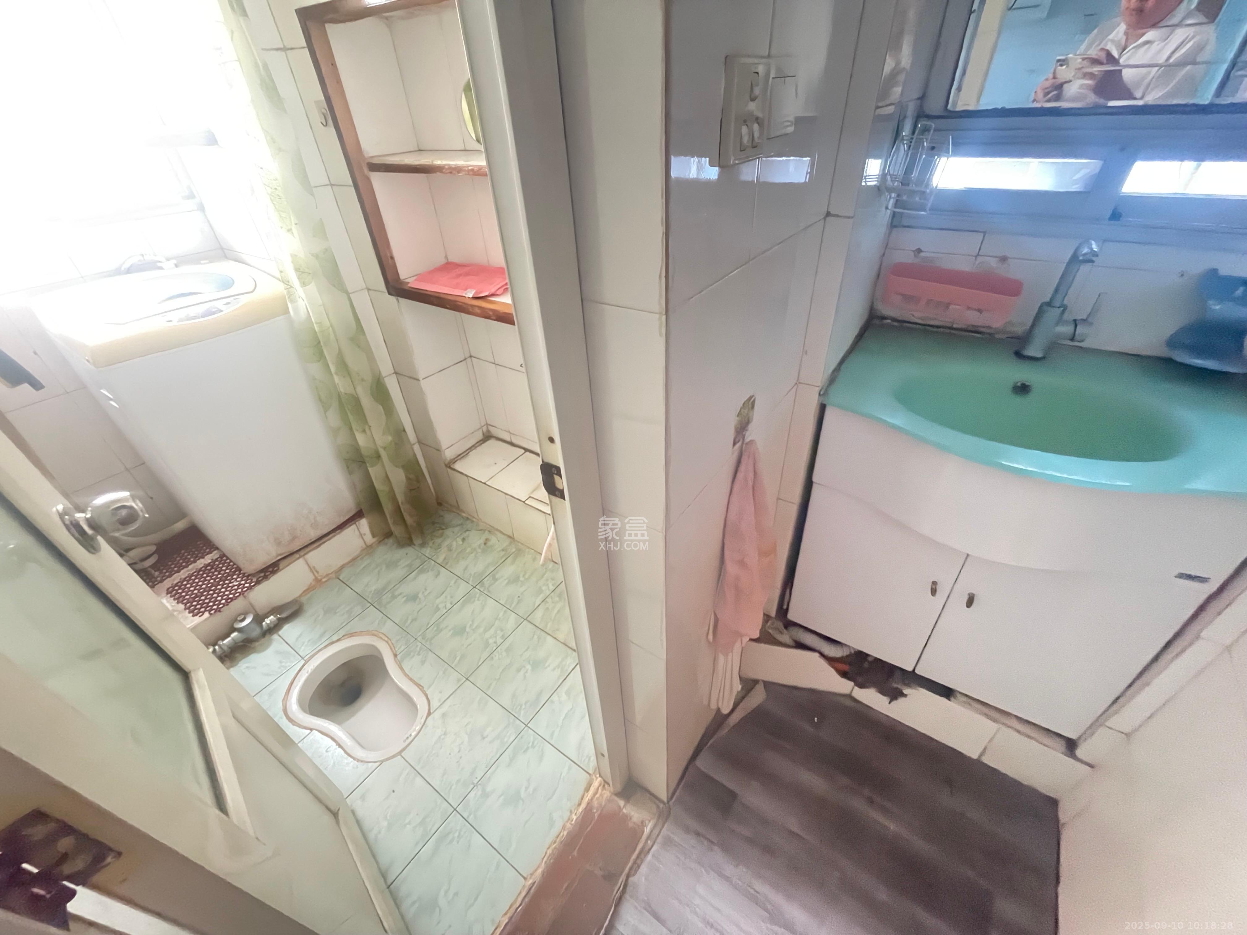 周南中学宿舍 2室1厅1卫 2000.0元/月 周南中学宿舍 2室1厅1卫 2000.0元/月室内图