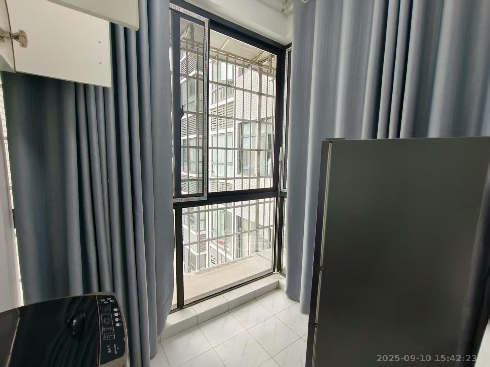 型格建宁翰府  2室1厅2卫   1400.00元/月室内图