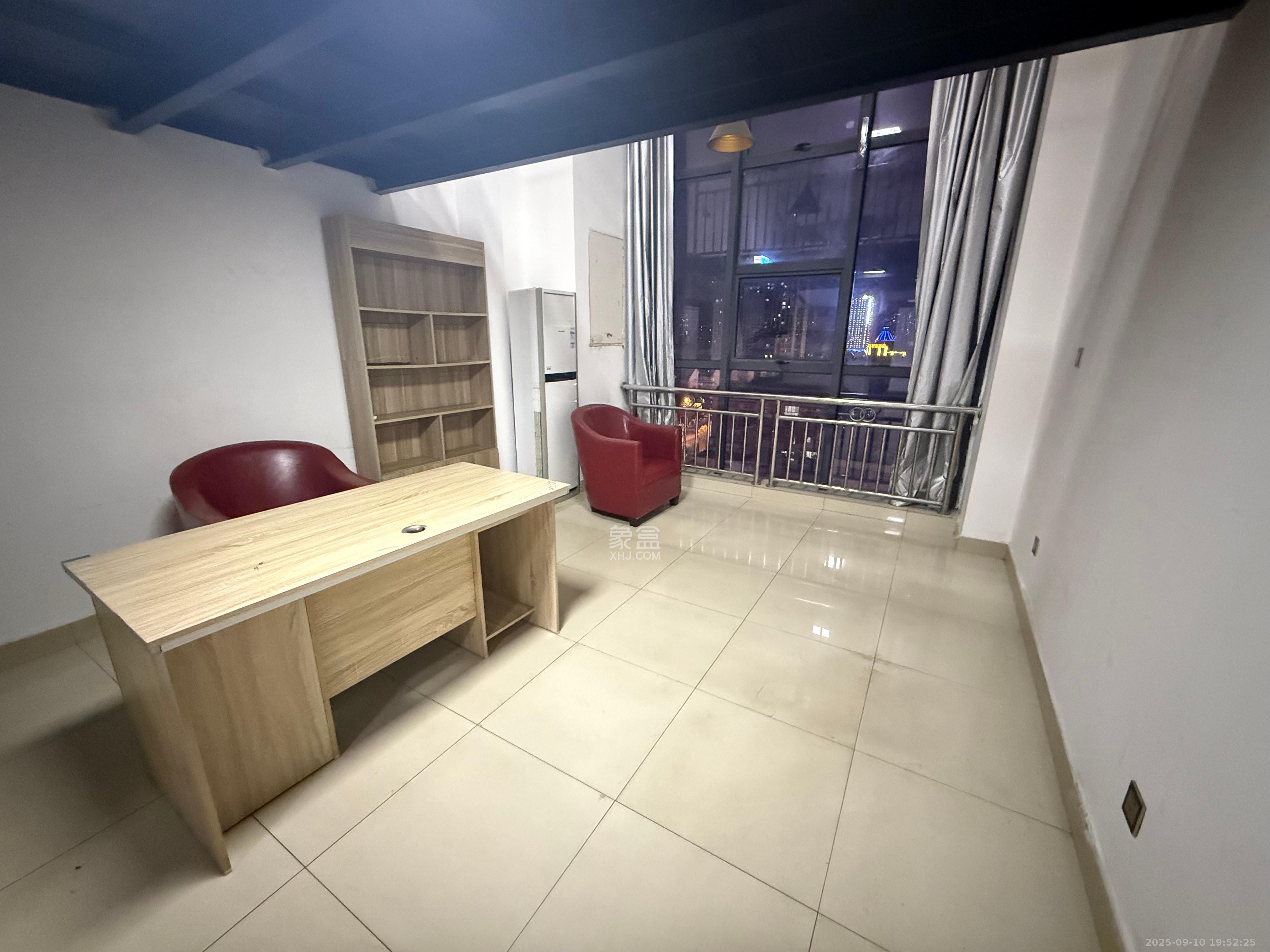 芙蓉明珠   50.0㎡      1800.0元/月室内图