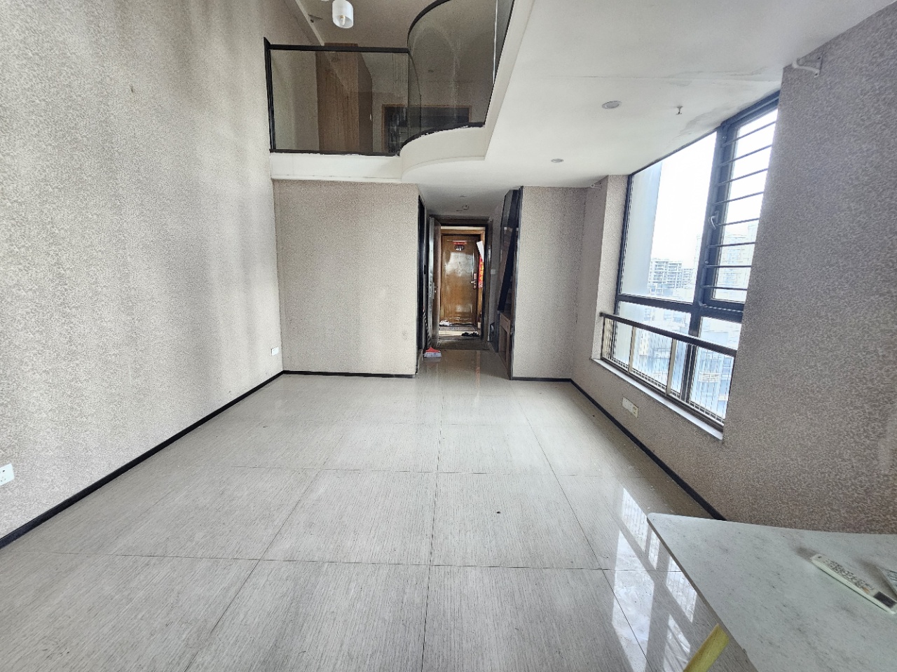 恒大海口文化旅游城 2室1厅1卫 1700.0元/月 恒大海口文化旅游城 2室1厅1卫 1700.0元/月室内图