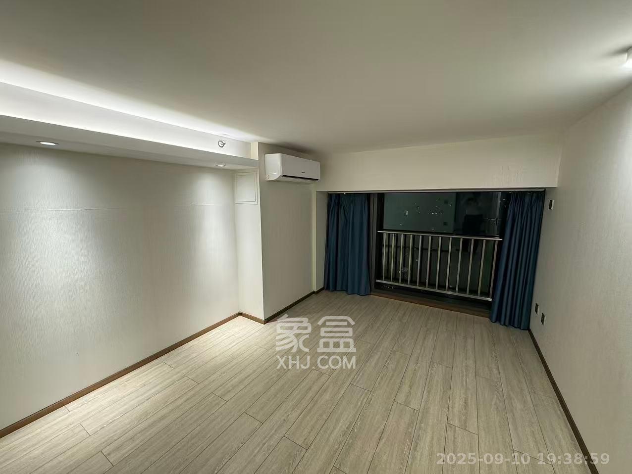 华远华时代  4室2厅2卫    4200.0元/月室内图