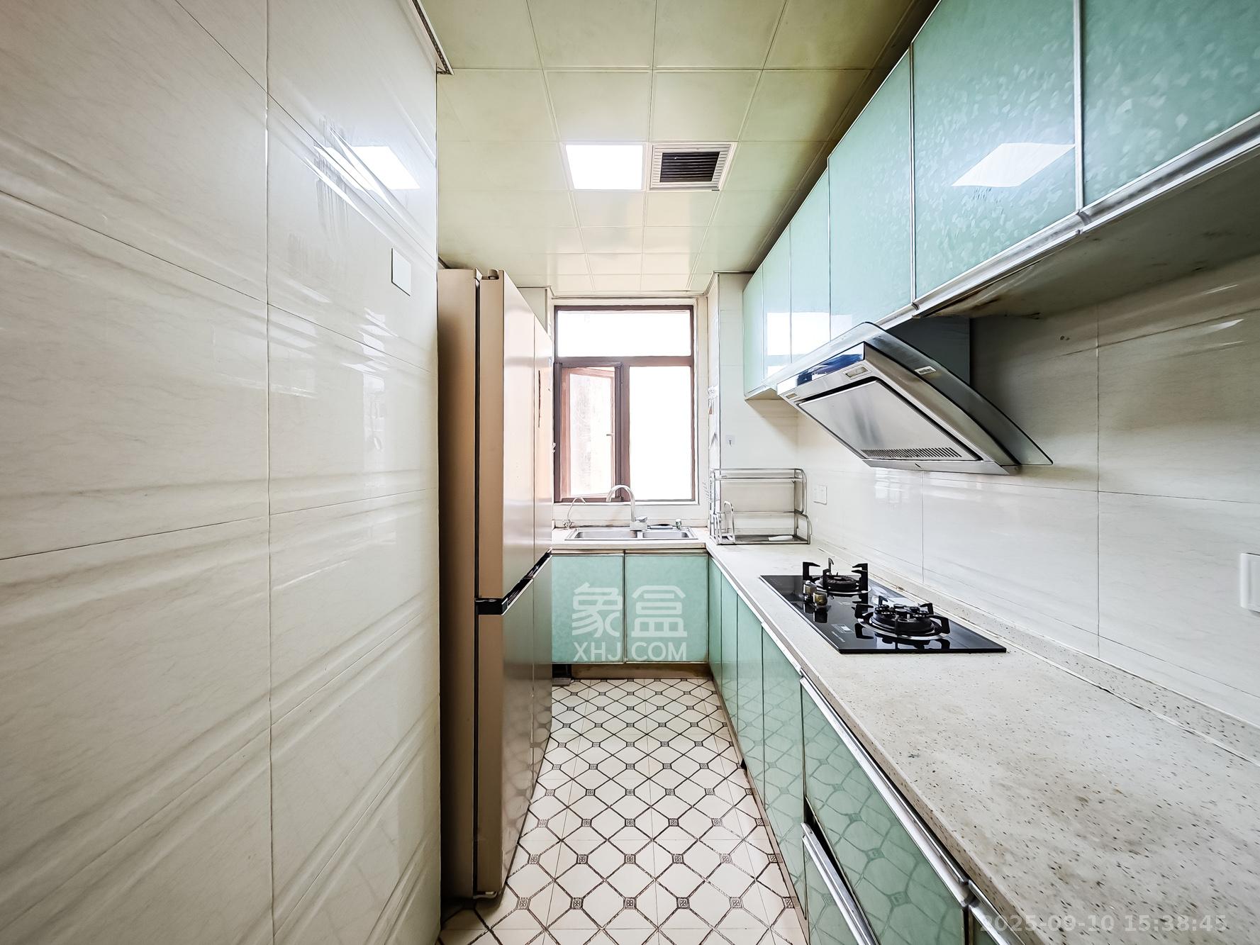 山语城二期  3室1厅1卫    58.0万 山语城二期  3室1厅1卫    58.0万厨房