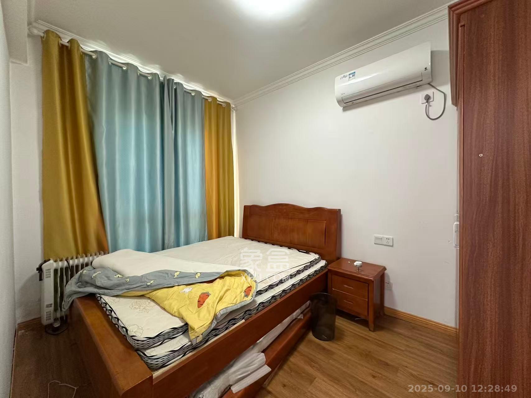 里约荟  3室2厅2卫    3200.0元/月室内图