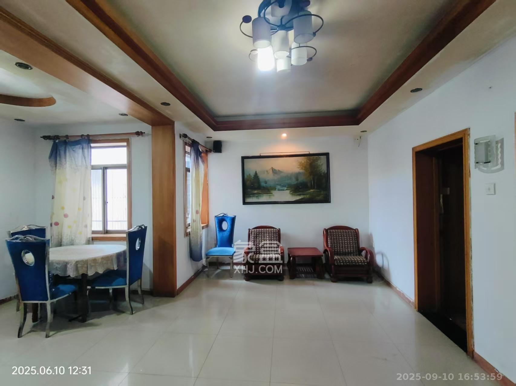 火星五片 2室2厅1卫 1600.0元/月 火星五片 2室2厅1卫 1600.0元/月室内图