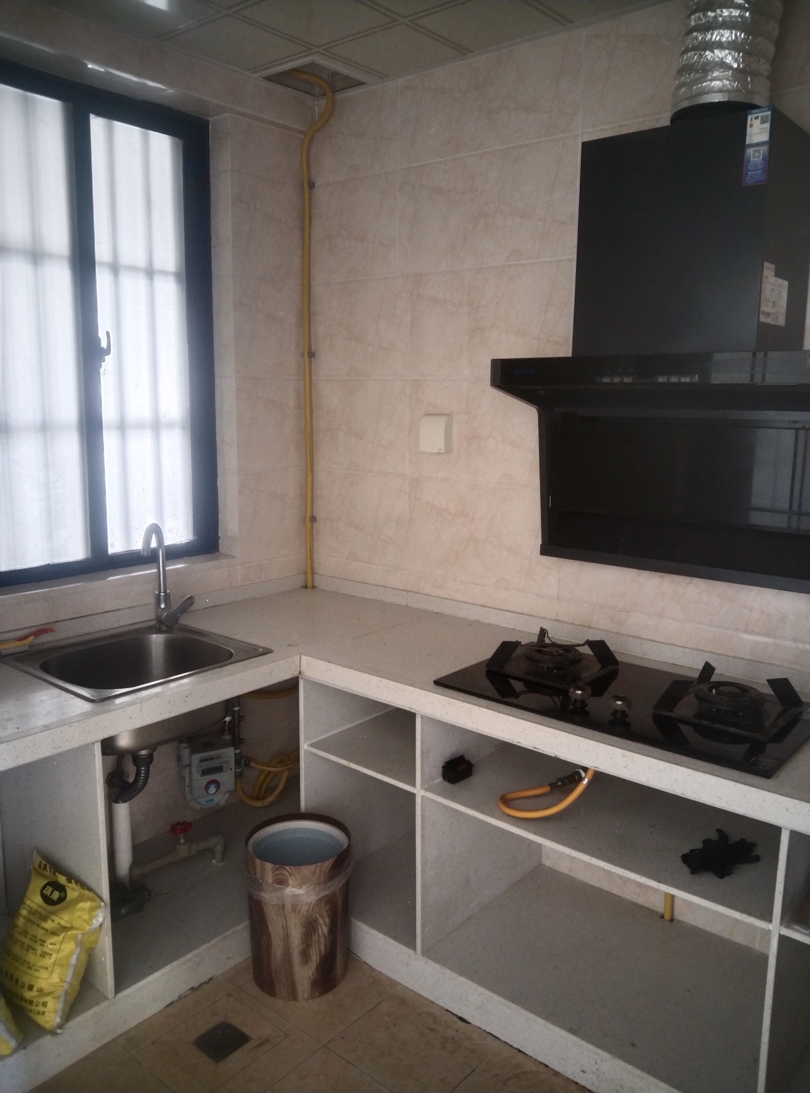 龙岐雅苑  4室2厅2卫    3200.0元/月 龙岐雅苑  4室2厅2卫    3200.0元/月室内图