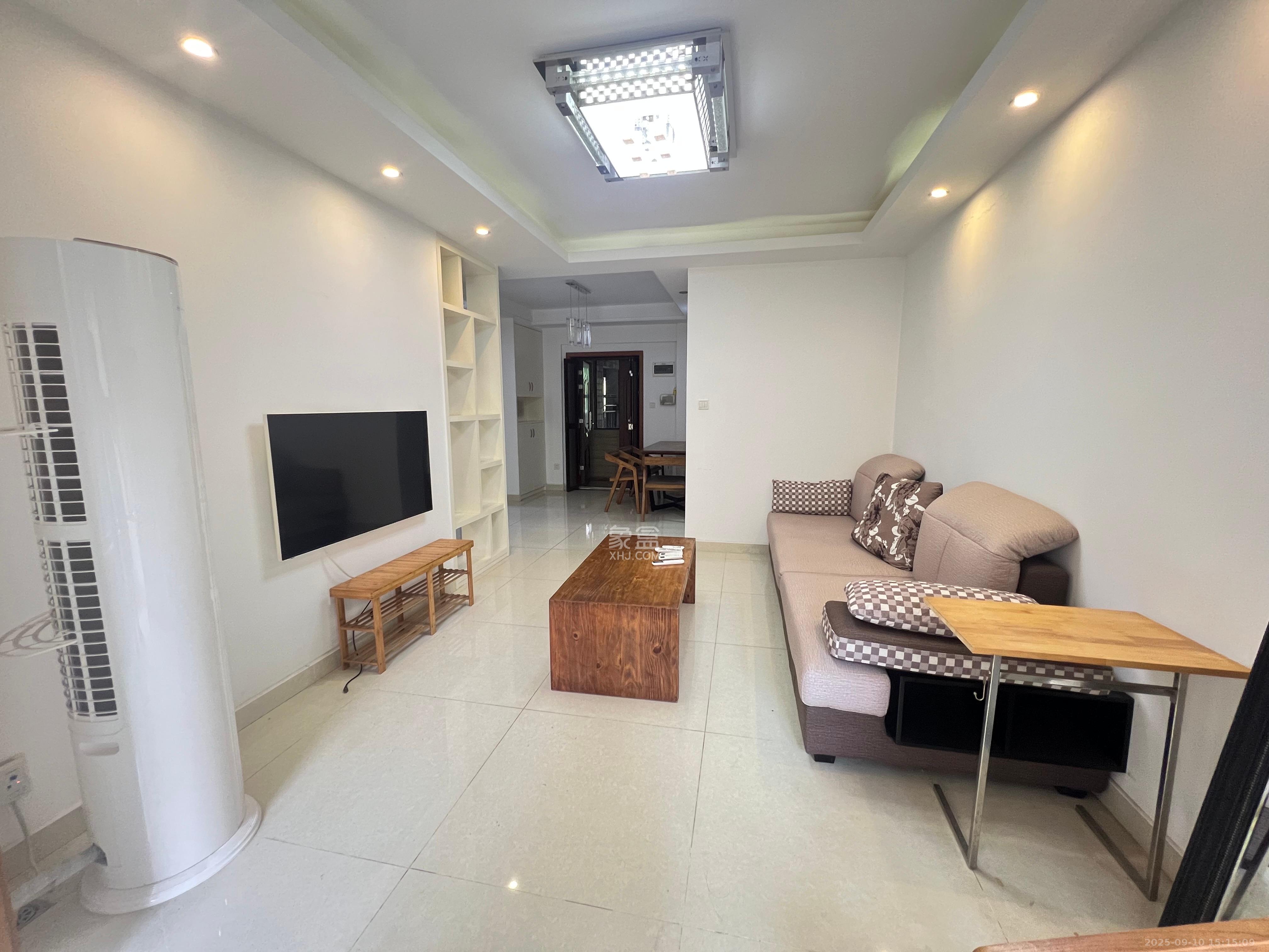 五矿万境水岸一期(万境水岸嘉苑) 1室2厅1卫 2200.0元/月 五矿万境水岸一期(万境水岸嘉苑) 1室2厅1卫 2200.0元/月室内图