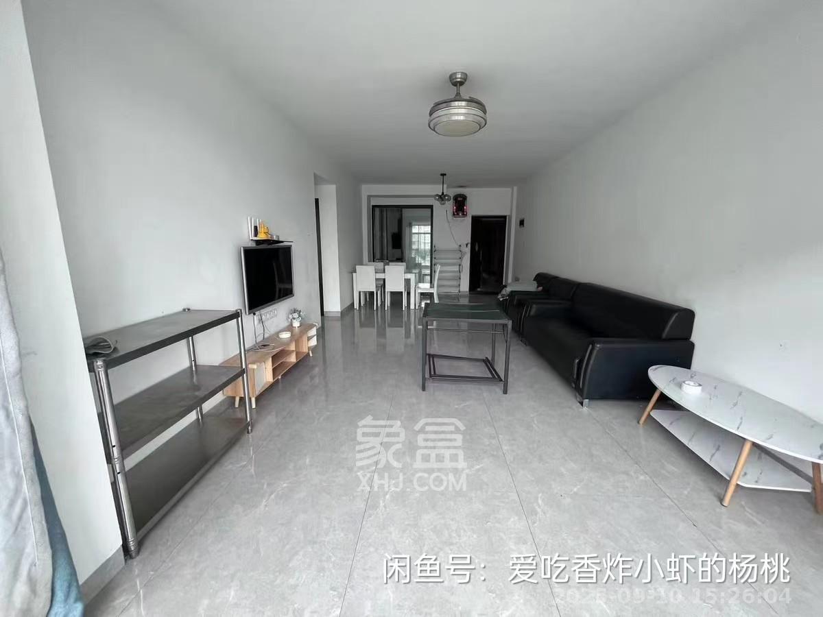 南郡明珠  3室2厅1卫    1400.0元/月 南郡明珠  3室2厅1卫    1400.0元/月室内图