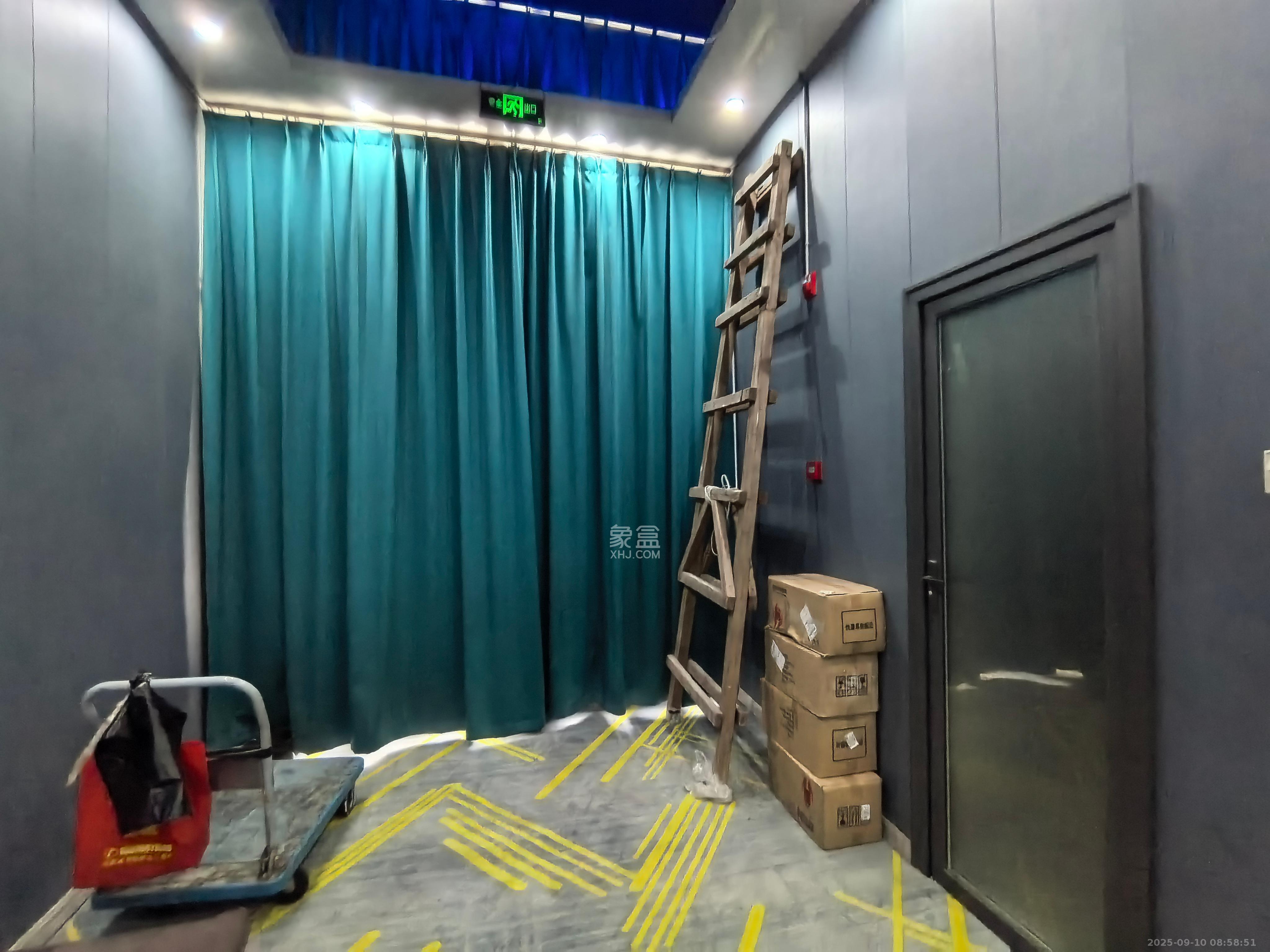 钱隆世家 5室1厅1卫 21000.0元/月 钱隆世家 5室1厅1卫 21000.0元/月室内图