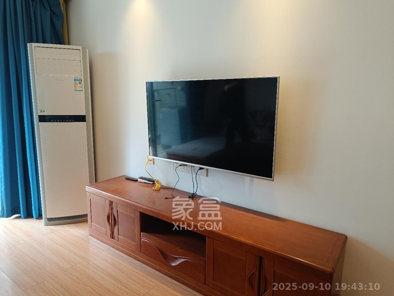 万科魅力之城 3室2厅2卫 2400.0元/月 万科魅力之城 3室2厅2卫 2400.0元/月室内图