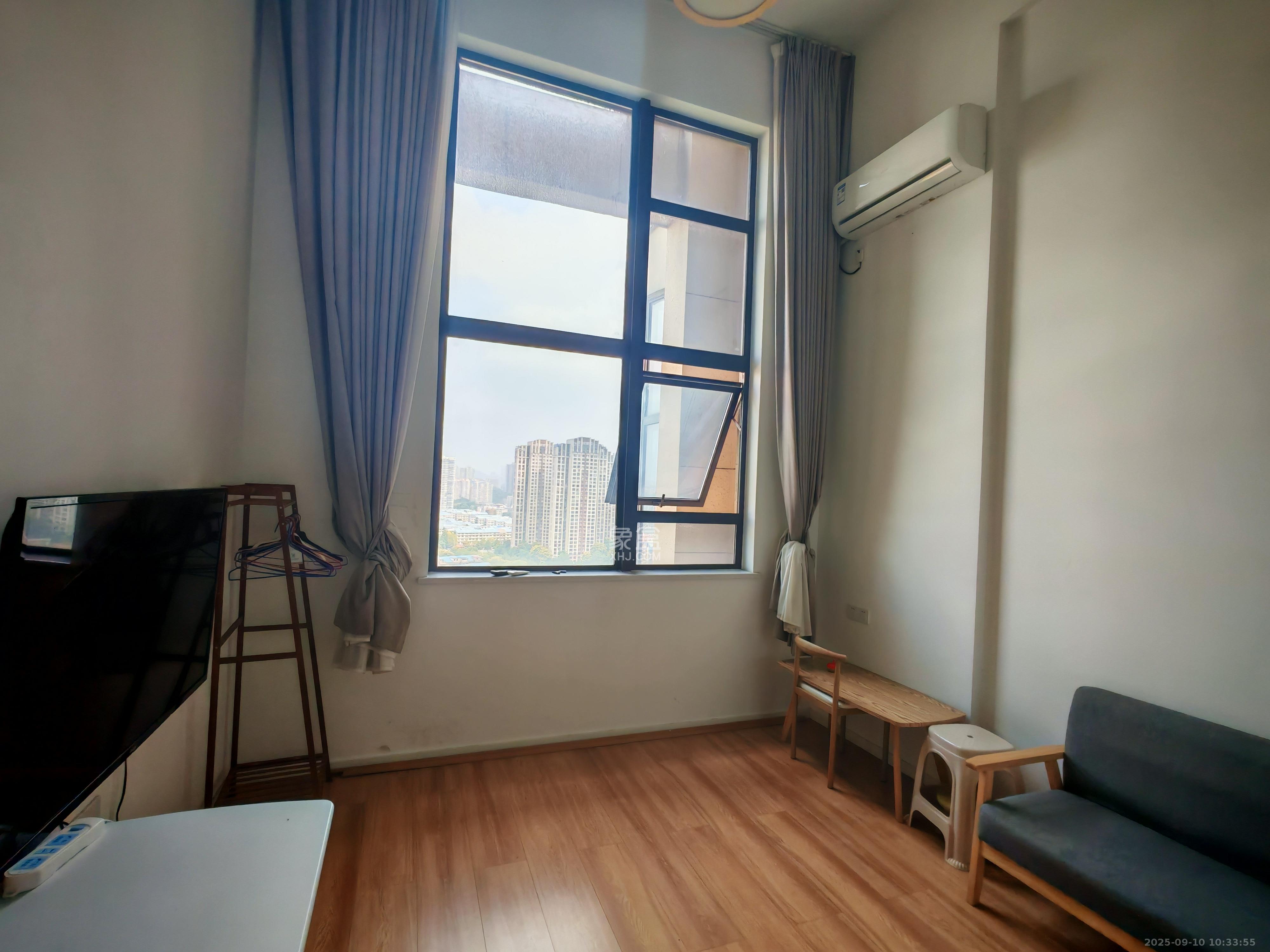 达美溪湖湾 1室1厅1卫 1900.0元/月 达美溪湖湾 1室1厅1卫 1900.0元/月室内图