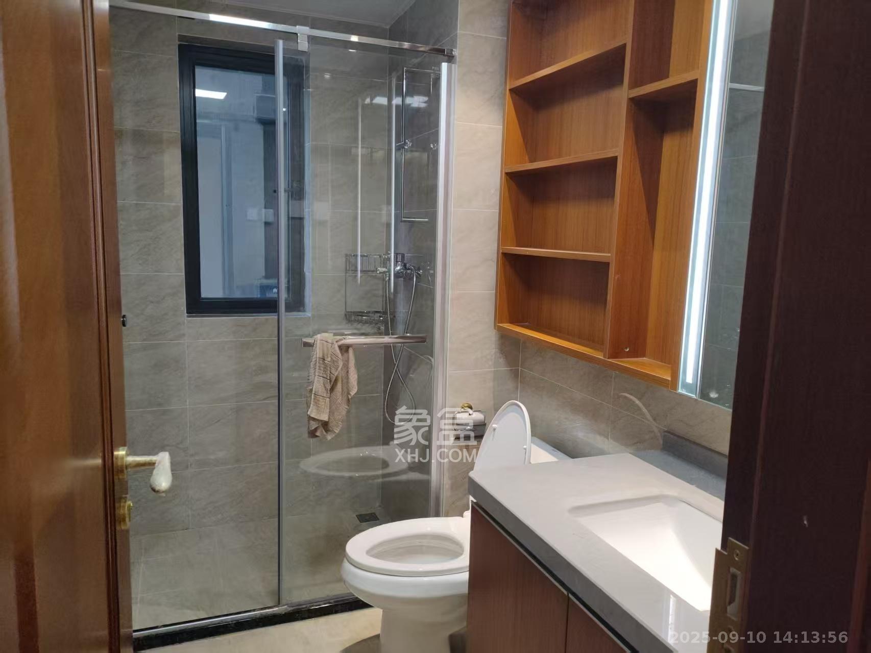 恒大翡翠华庭 2室1厅1卫 1800.0元/月 恒大翡翠华庭 2室1厅1卫 1800.0元/月室内图