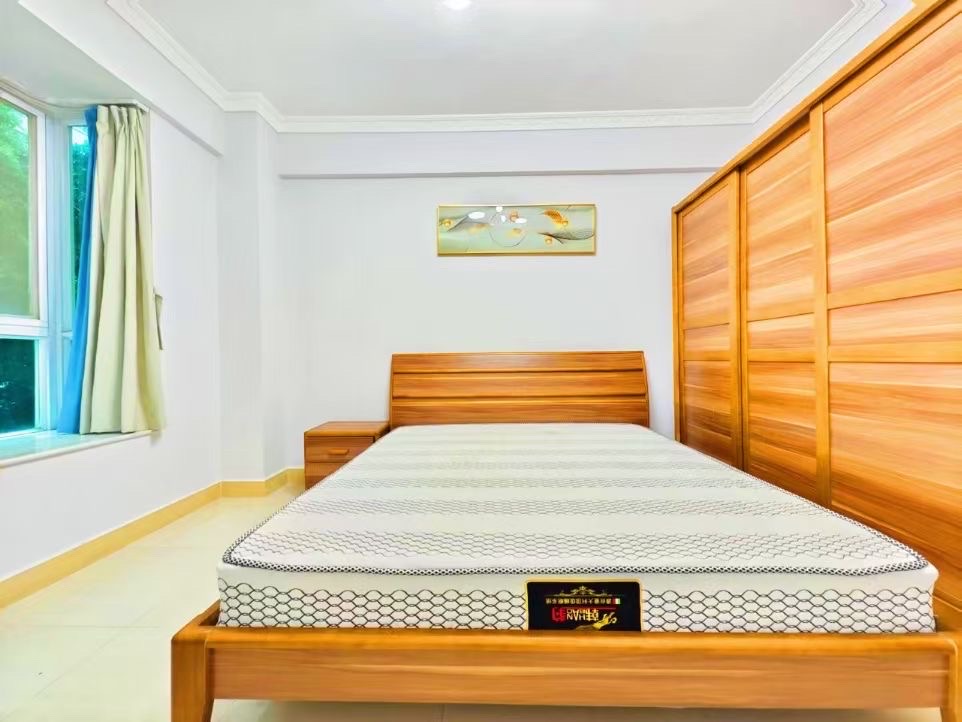 海语花园 3室2厅2卫 2800.0元/月 海语花园 3室2厅2卫 2800.0元/月室内图