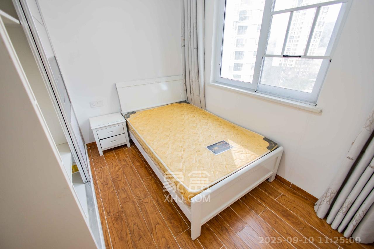 金科世界城  4室2厅2卫    2100.0元/月室内图