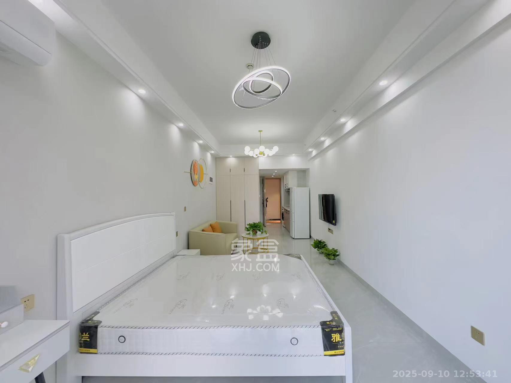 新力铂园（江山云著）  1室1厅1卫    1700.0元/月室内图