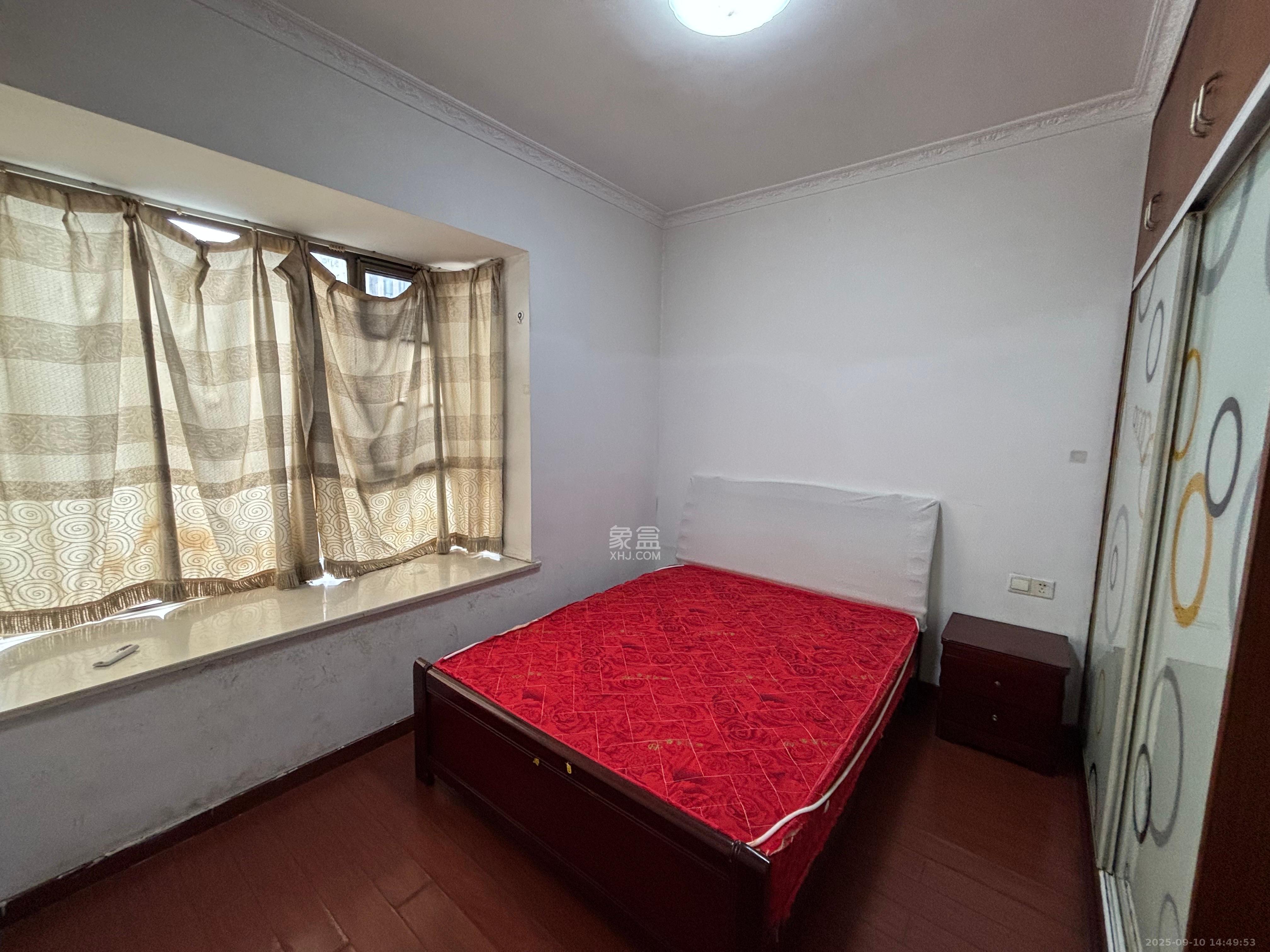 岳泰理想城  4室2厅1卫    3300.0元/月 岳泰理想城  4室2厅1卫    3300.0元/月室内图