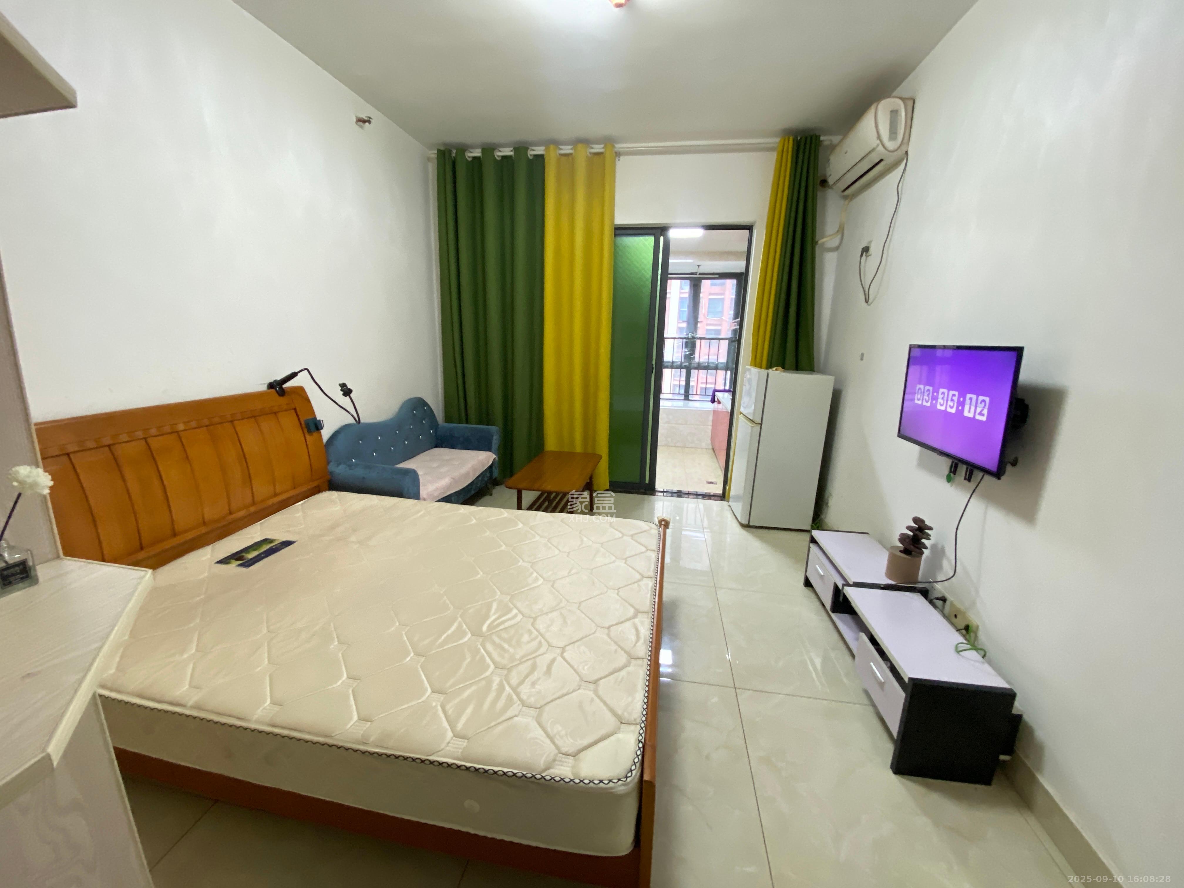 海德公园  1室1厅1卫    1200.0元/月室内图