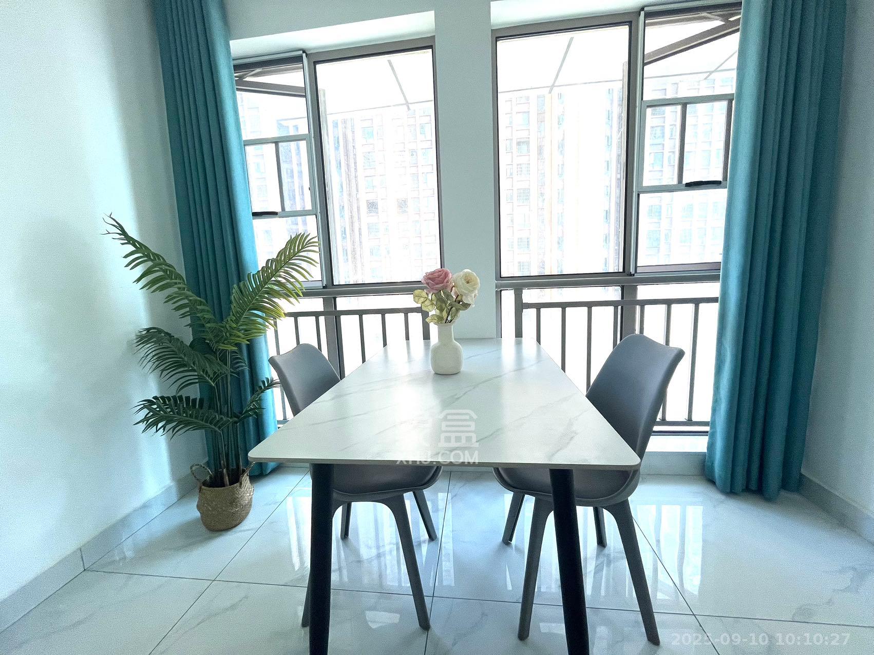 新天地步步高 1室1厅1卫 1400.0元/月 新天地步步高 1室1厅1卫 1400.0元/月室内图