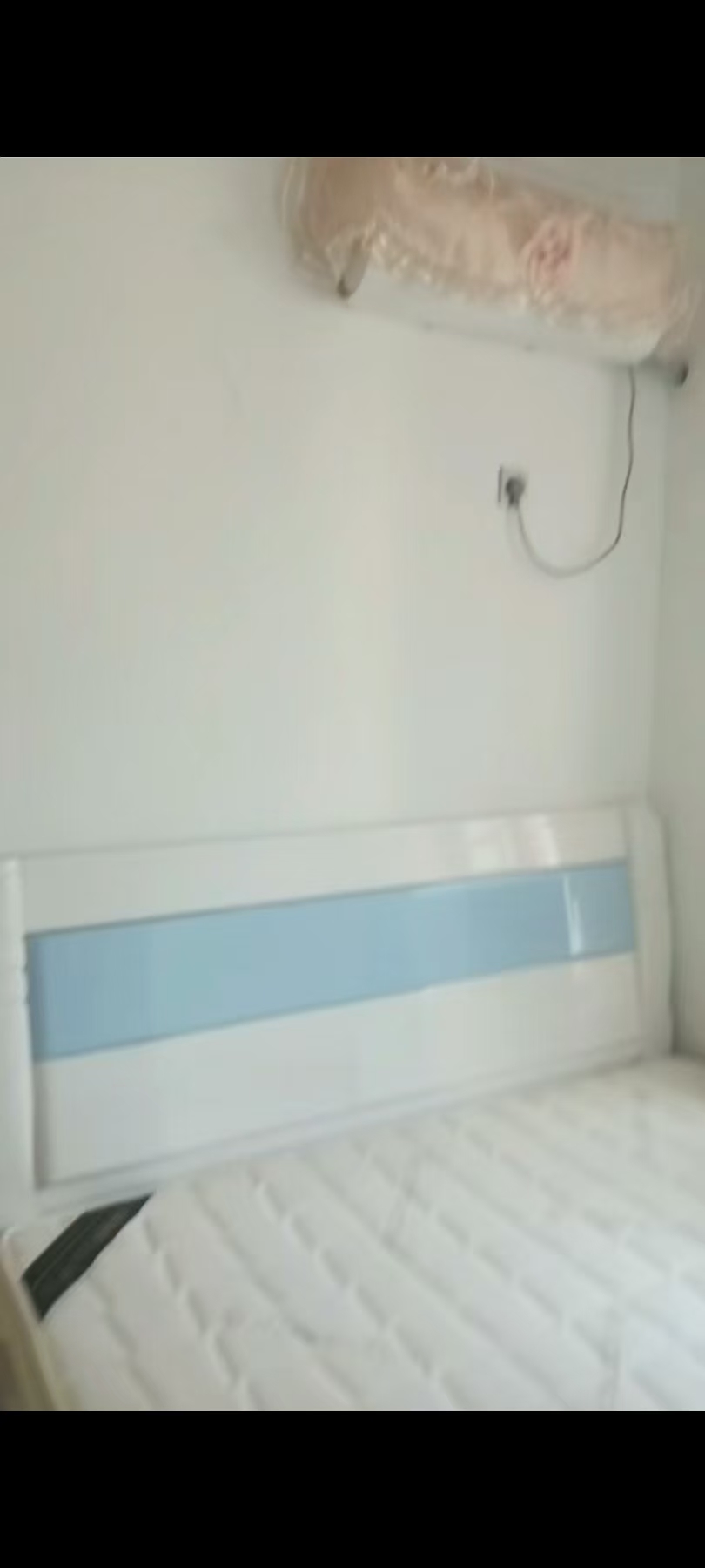 百弘学府城  3室2厅2卫    1700.0元/月室内图