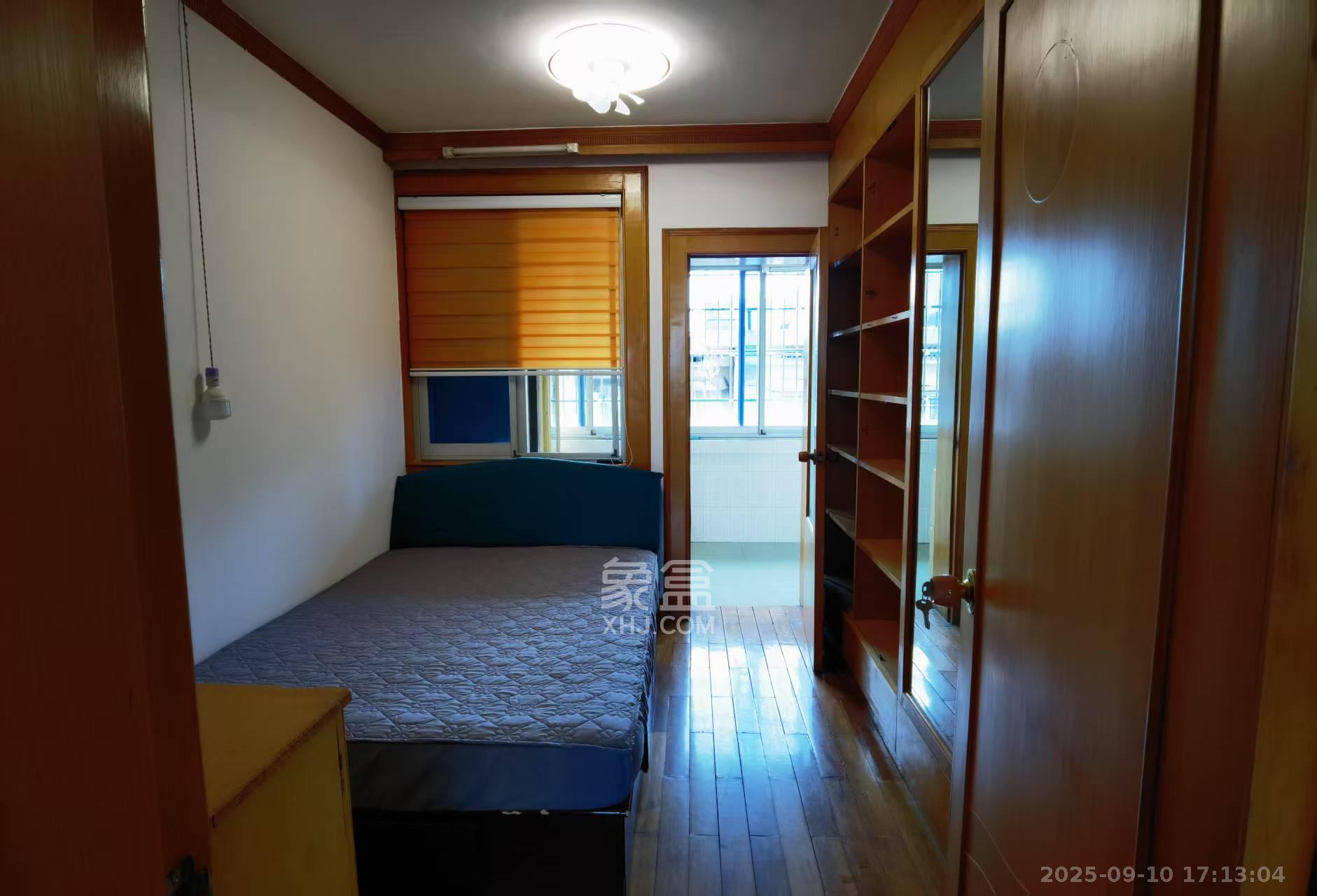 湖南中医药大学梨子山宿舍 3室2厅1卫 2000.0元/月 湖南中医药大学梨子山宿舍 3室2厅1卫 2000.0元/月室内图