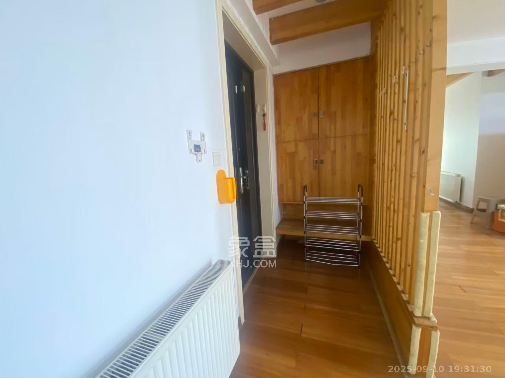 世嘉国际华城 5室2厅2卫 4000.0元/月 世嘉国际华城 5室2厅2卫 4000.0元/月室内图