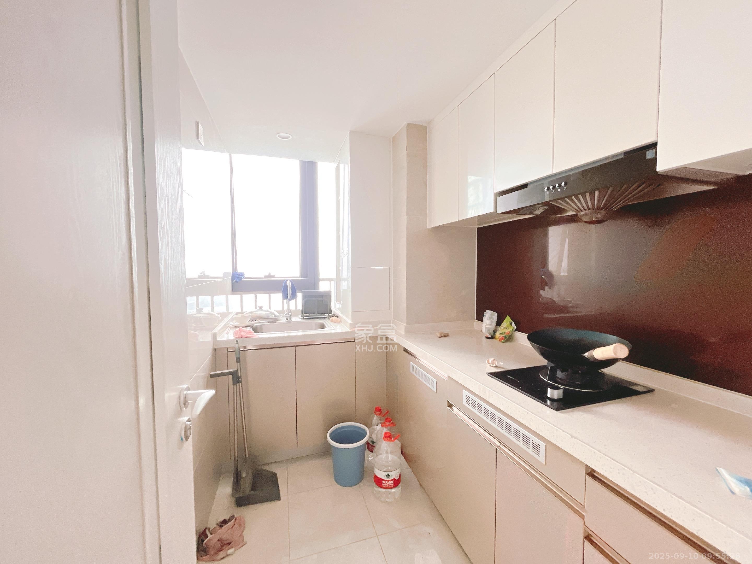 华远华时代  2室1厅1卫    3000.0元/月室内图