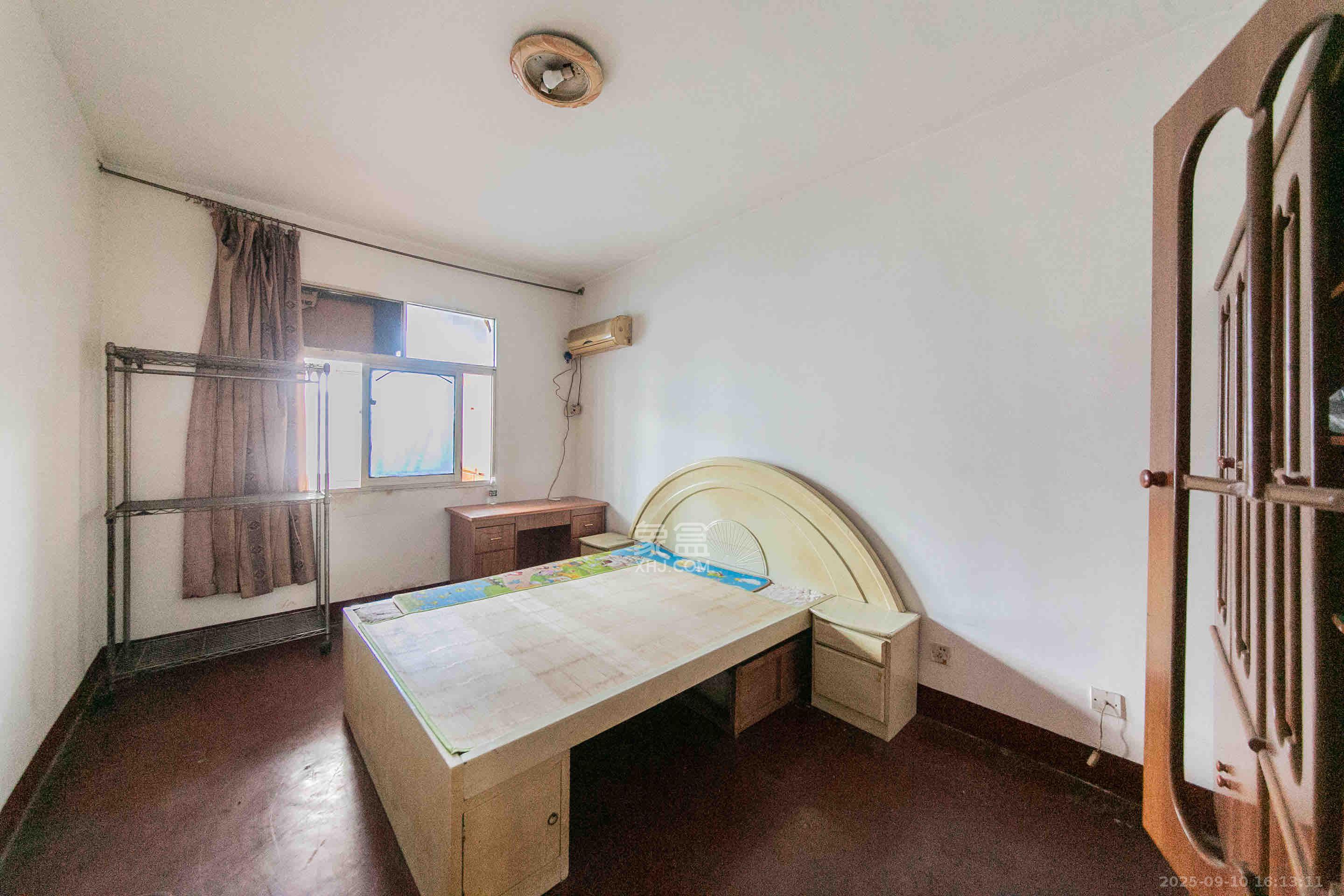 江南苑  2室2厅1卫    1800.0元/月 江南苑  2室2厅1卫    1800.0元/月室内图