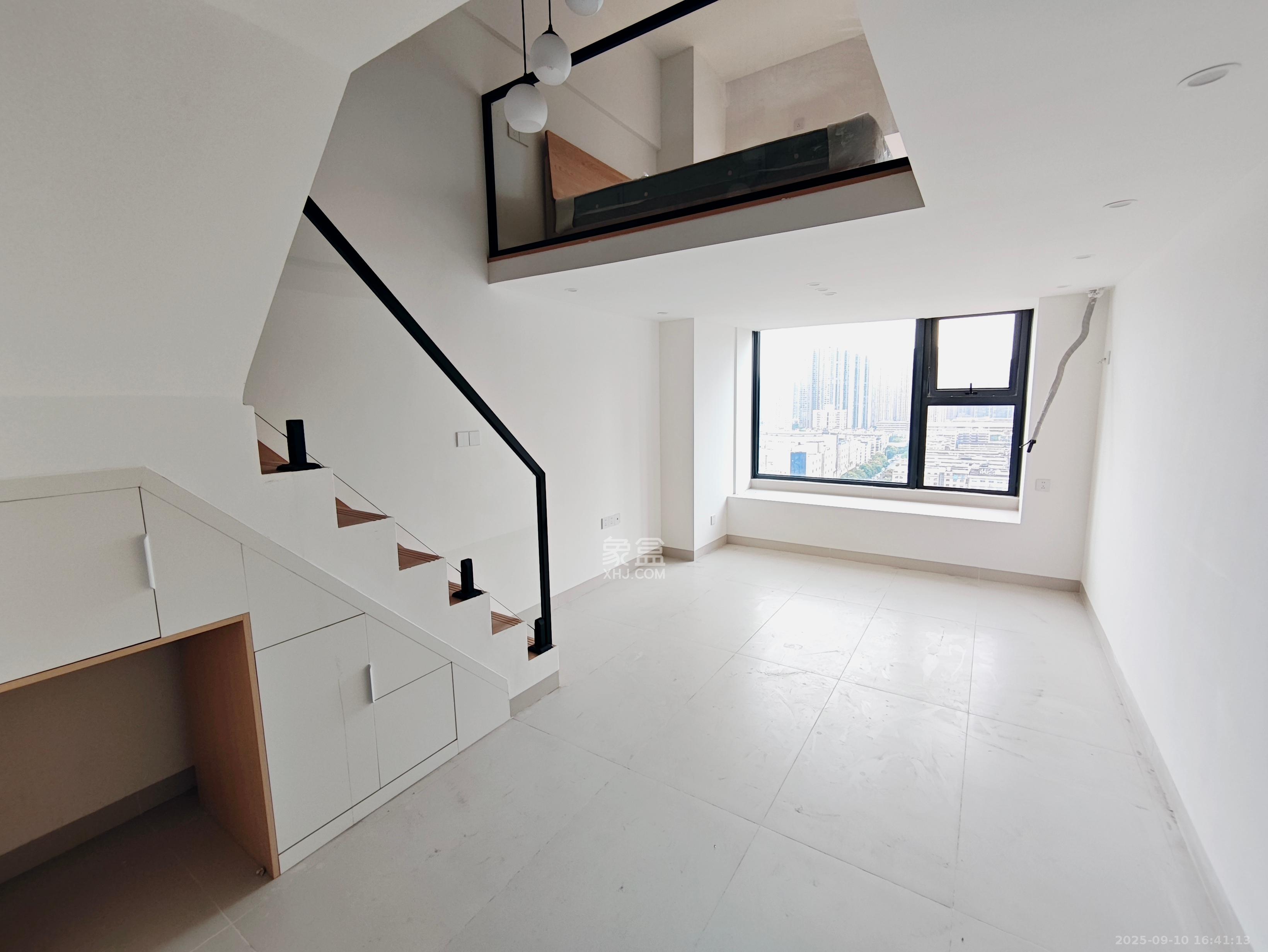 建发养云 1室1厅1卫 2200.0元/月 建发养云 1室1厅1卫 2200.0元/月室内图