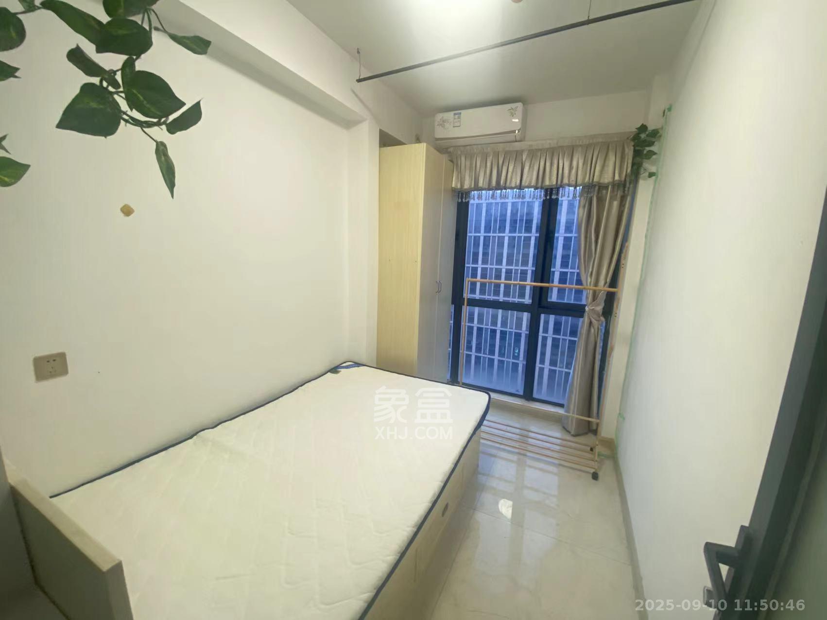 欧亚达国际广场  2室1厅1卫    1800.0元/月室内图