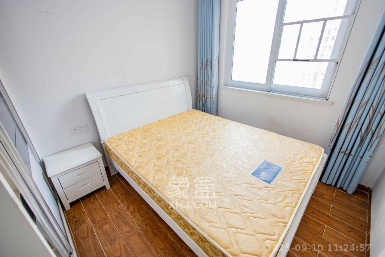 金科世界城  4室2厅2卫    2100.0元/月室内图