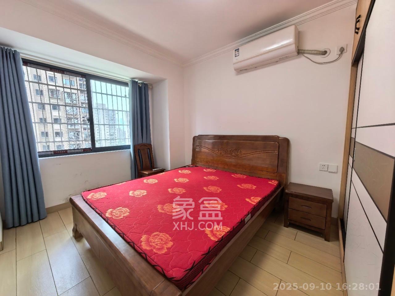 东岸梅园小区 2室2厅1卫 2000.0元/月 东岸梅园小区 2室2厅1卫 2000.0元/月室内图