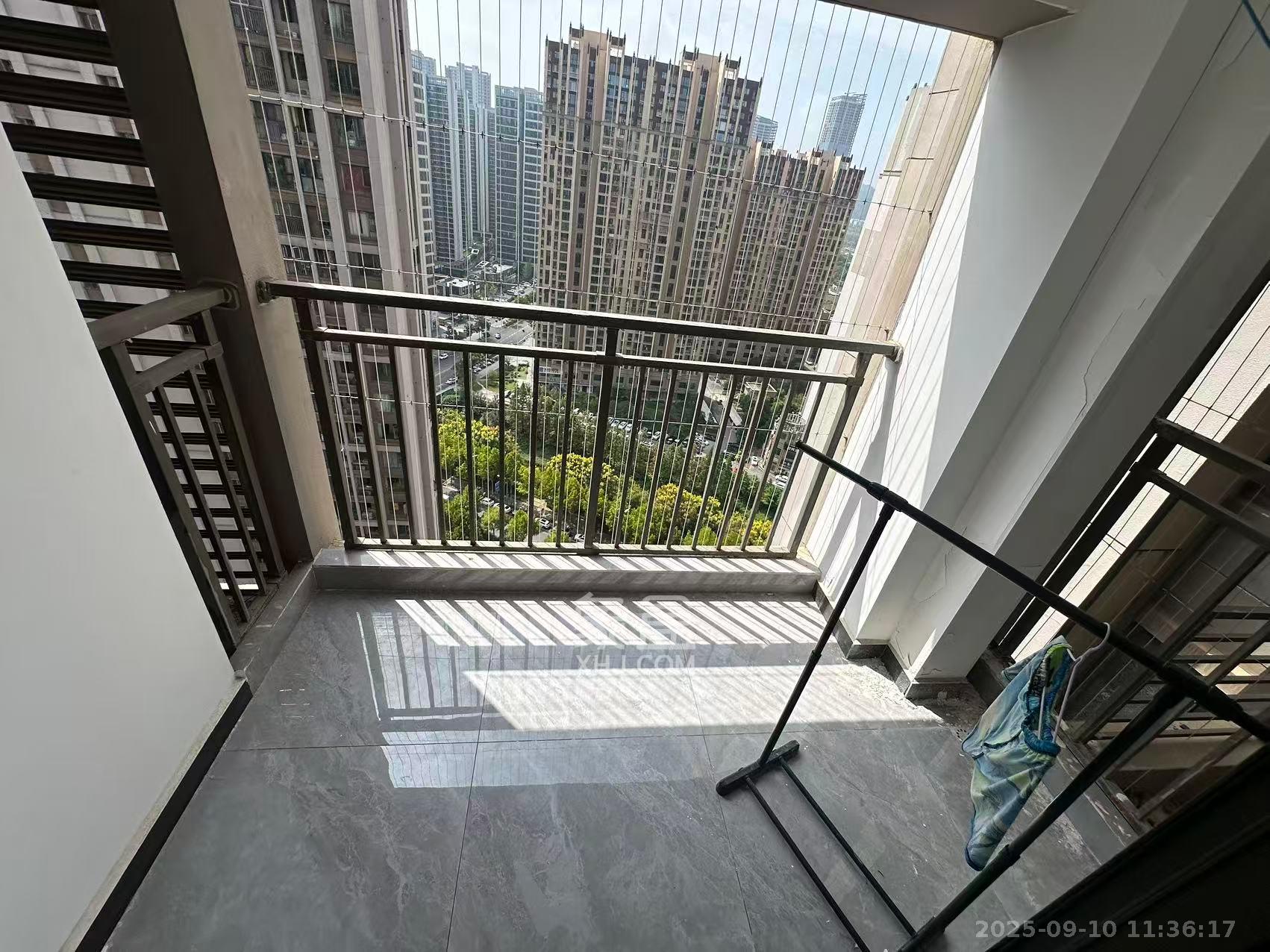 旭辉御府 3室2厅2卫 2700.0元/月 旭辉御府 3室2厅2卫 2700.0元/月室内图