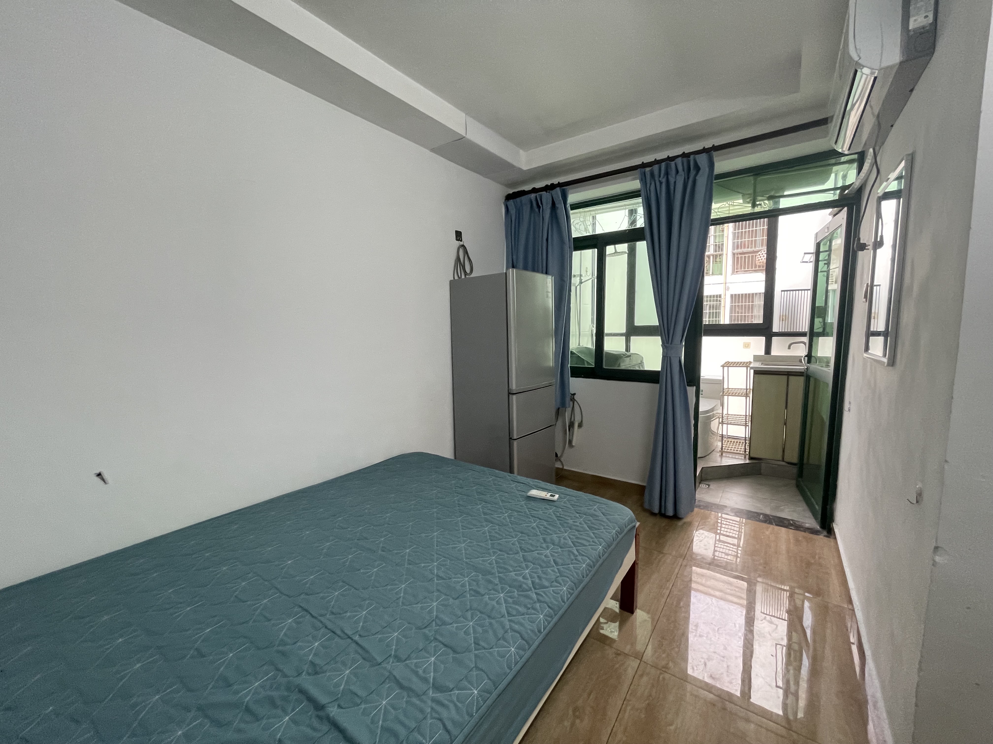 现代花园一期 1室0厅1卫 800.0元/月 现代花园一期 1室0厅1卫 800.0元/月室内图