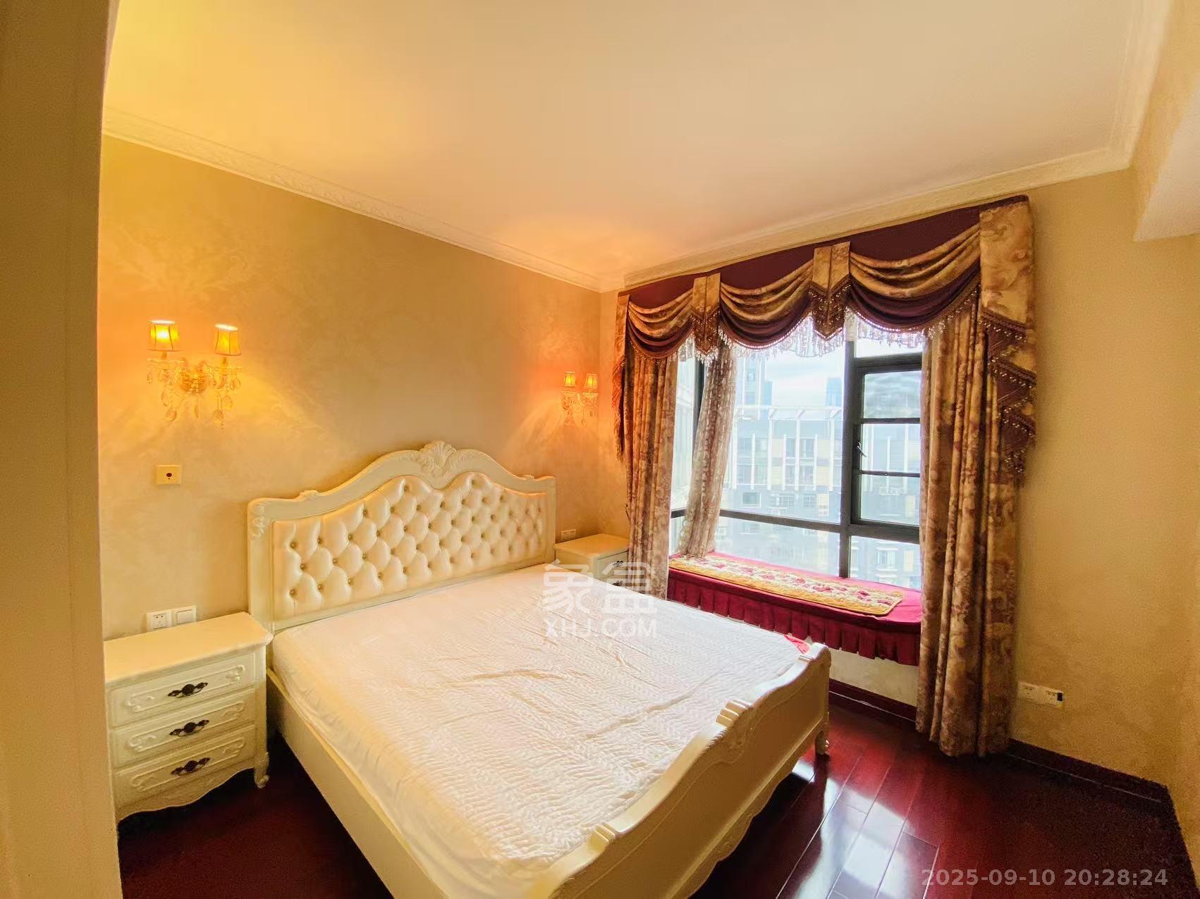 书院观邸  2室1厅1卫    3500.0元/月 书院观邸  2室1厅1卫    3500.0元/月室内图