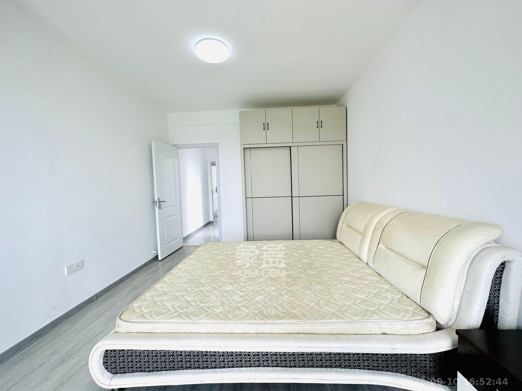 望兴景园二期（望兴西西里）  2室1厅1卫    2500.0元/月室内图