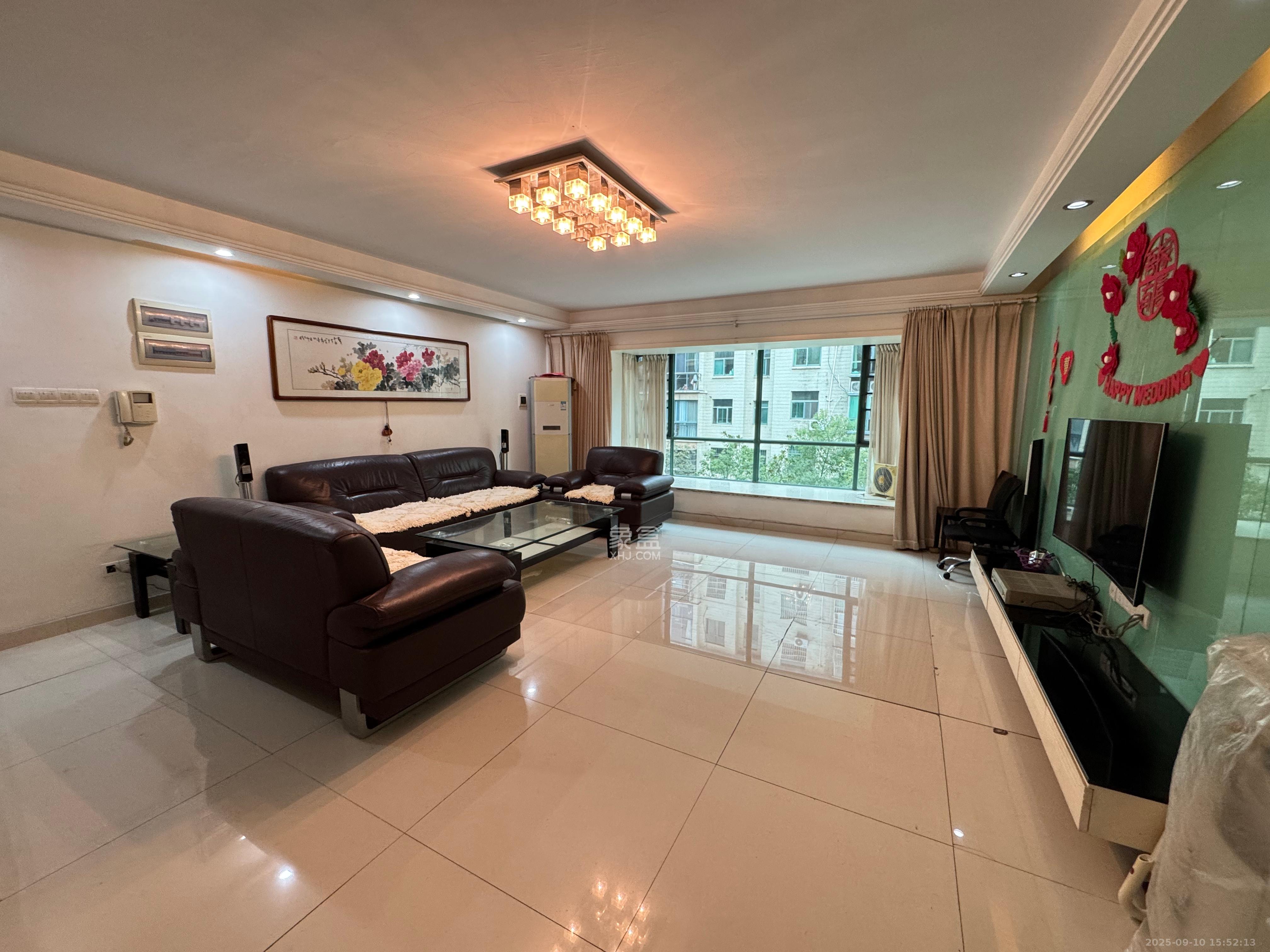 柠檬丽都  4室2厅2卫    2900.0元/月 柠檬丽都  4室2厅2卫    2900.0元/月