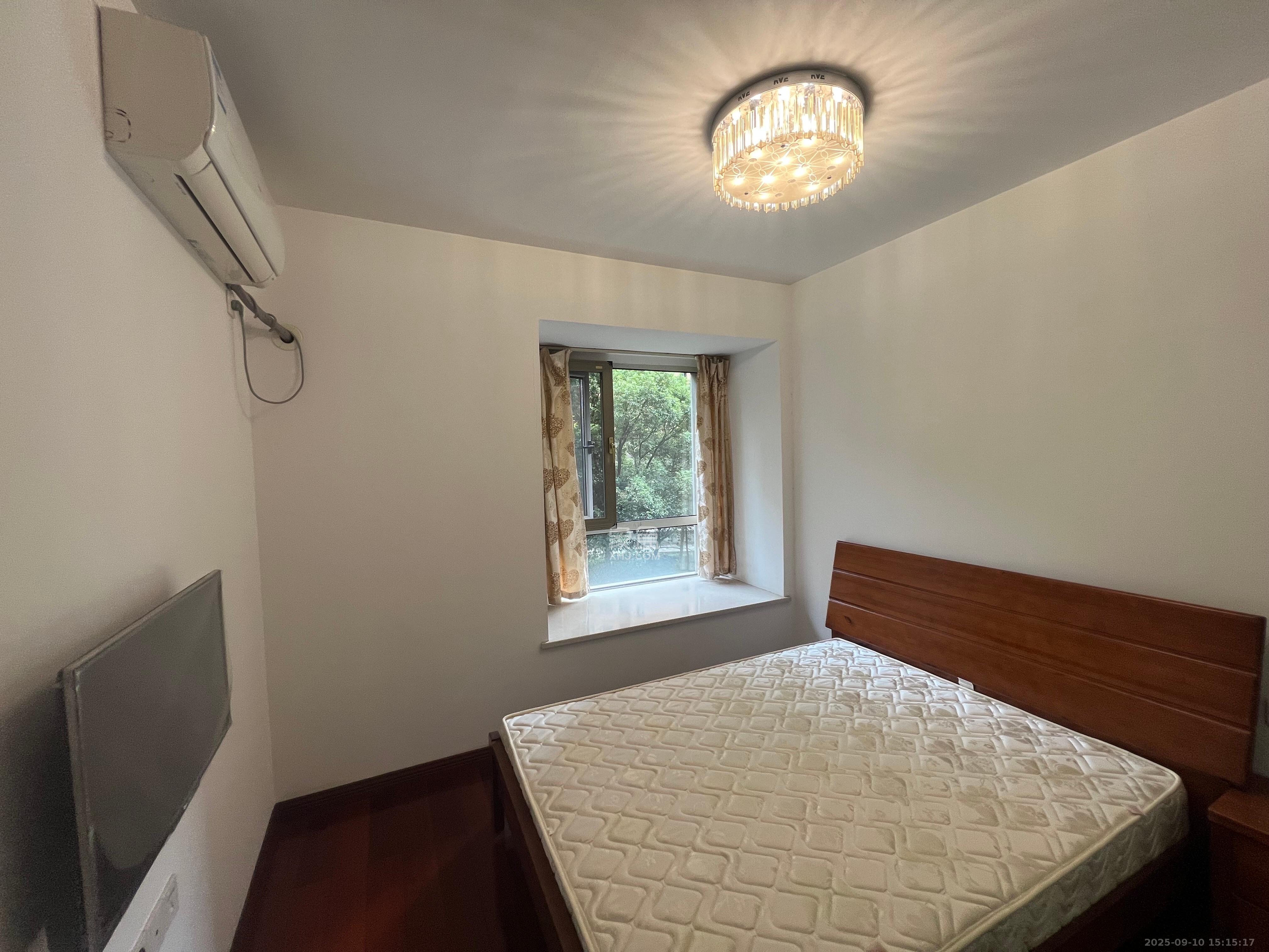 五矿万境水岸一期(万境水岸嘉苑) 1室2厅1卫 2200.0元/月 五矿万境水岸一期(万境水岸嘉苑) 1室2厅1卫 2200.0元/月室内图