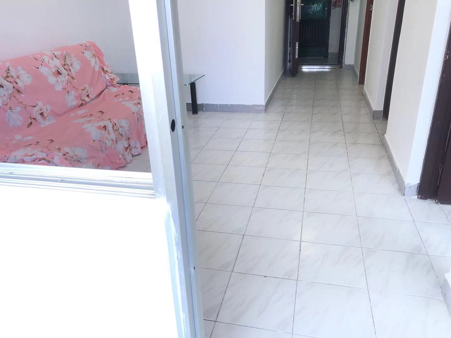 港苑小区 1室1厅1卫 57.0万 港苑小区 1室1厅1卫 57.0万客厅