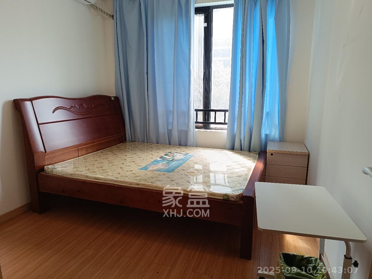 万科魅力之城 3室2厅2卫 2400.0元/月 万科魅力之城 3室2厅2卫 2400.0元/月室内图